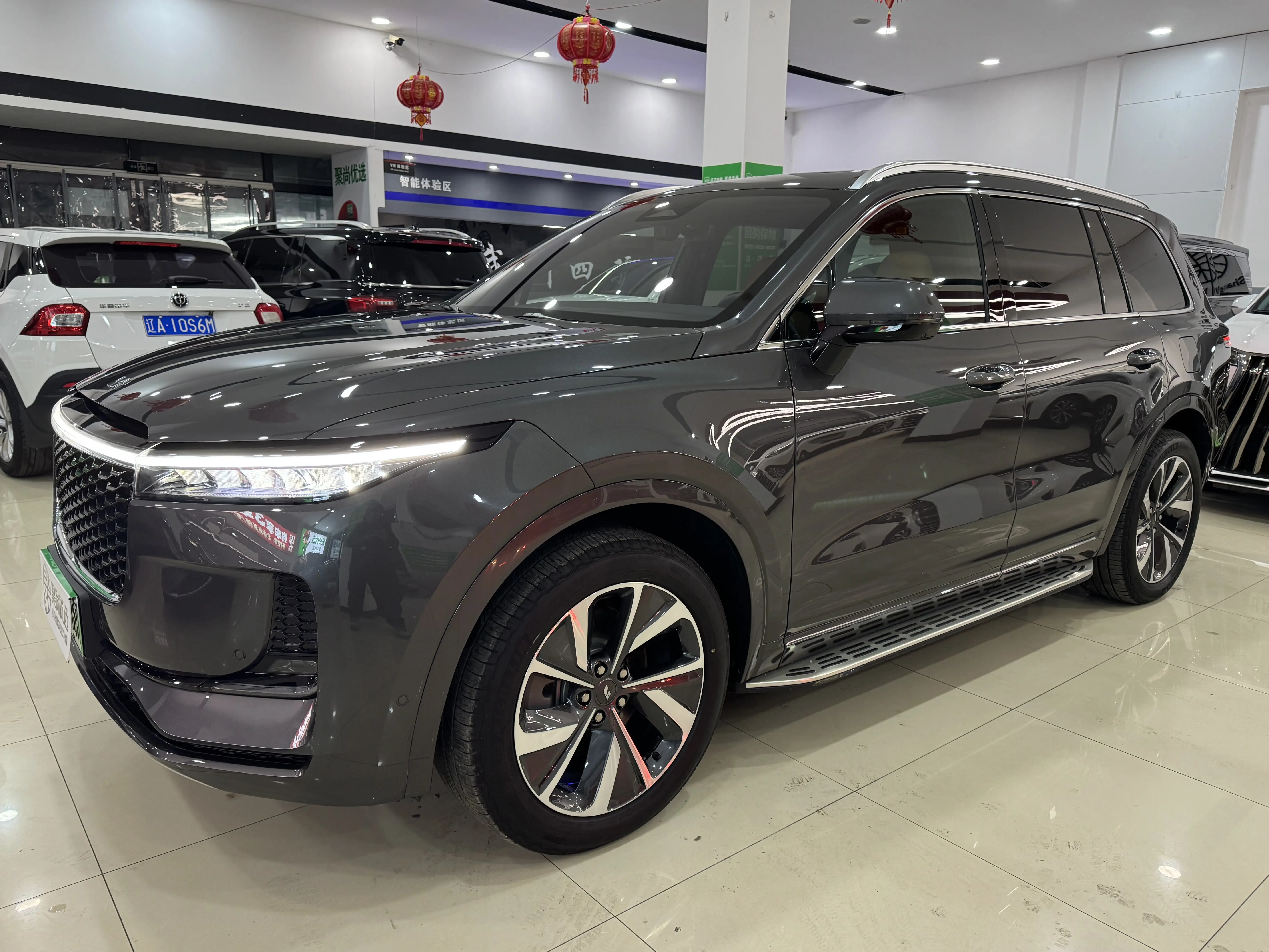 Li ONE (Ideal ONE)  из Китая