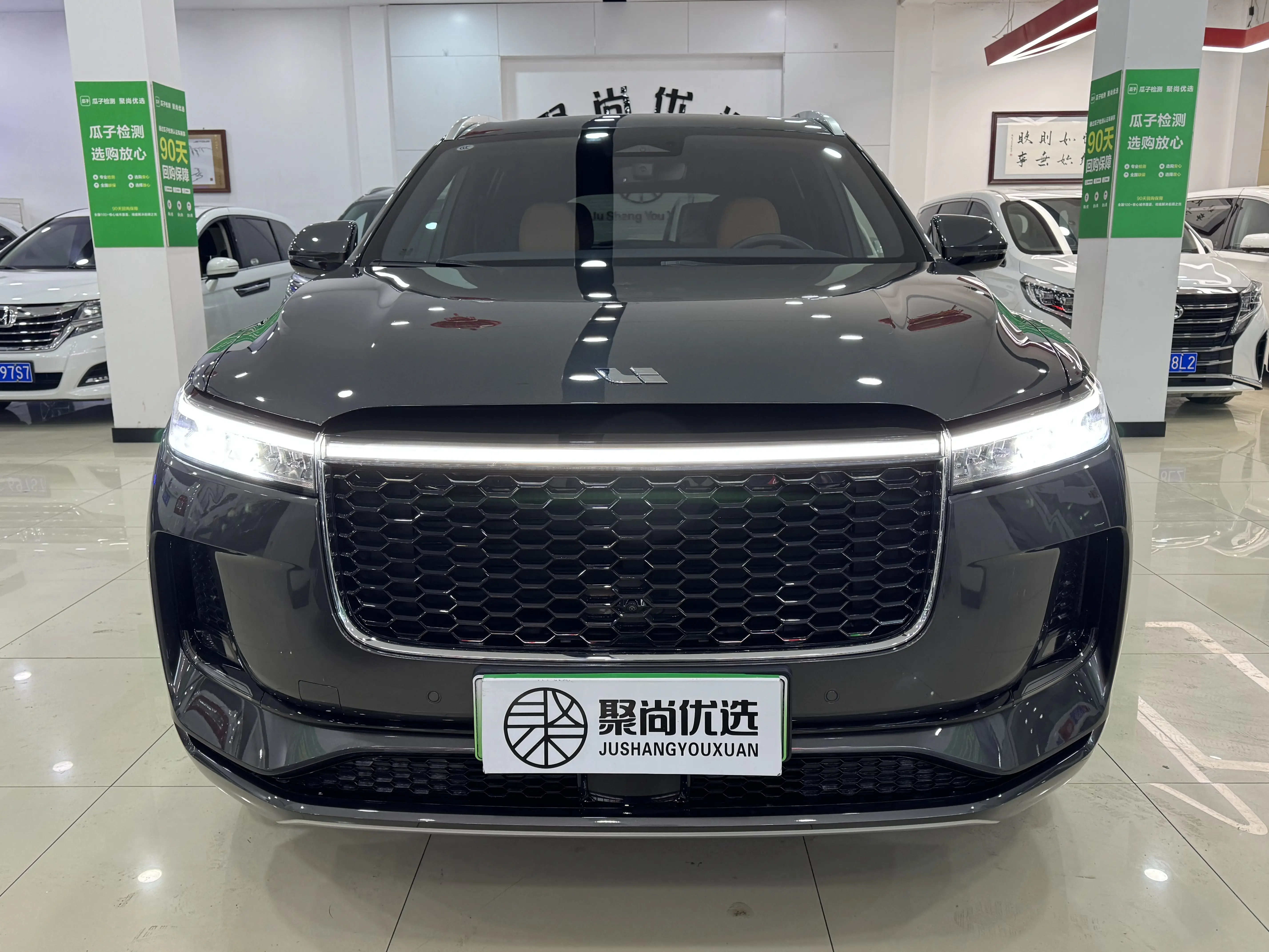 Li ONE (Ideal ONE)  из Китая