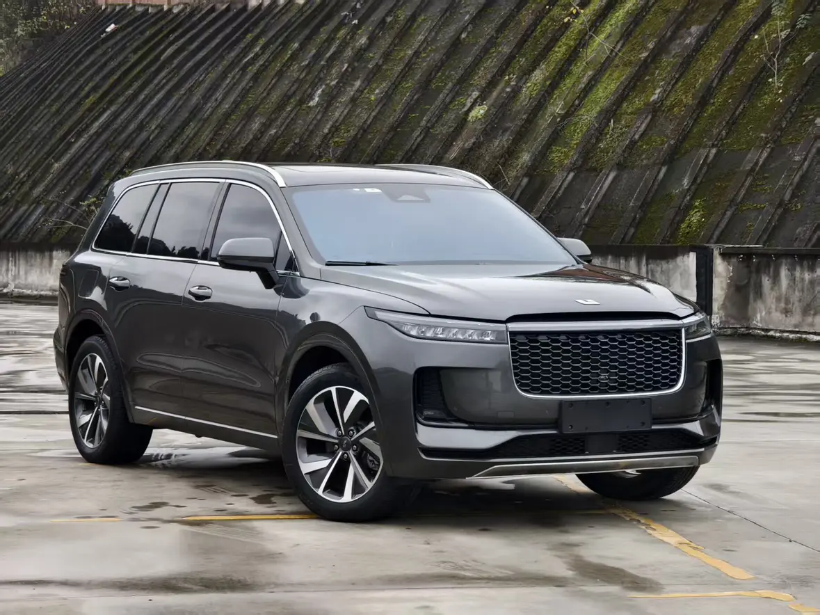 Li ONE (Ideal ONE)  из Китая