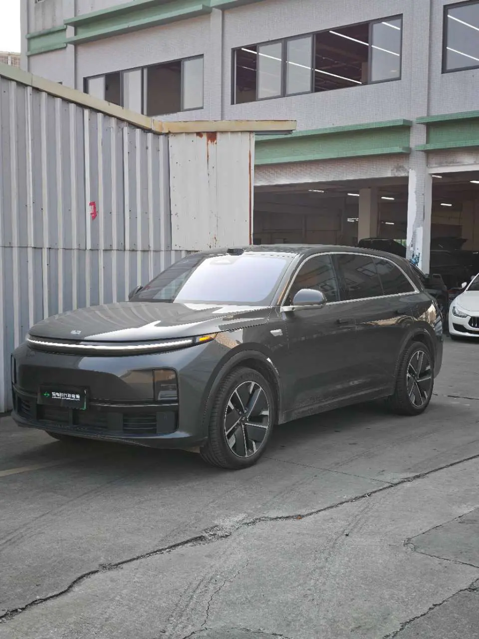 Li L7 (Ideal L7)  из Китая