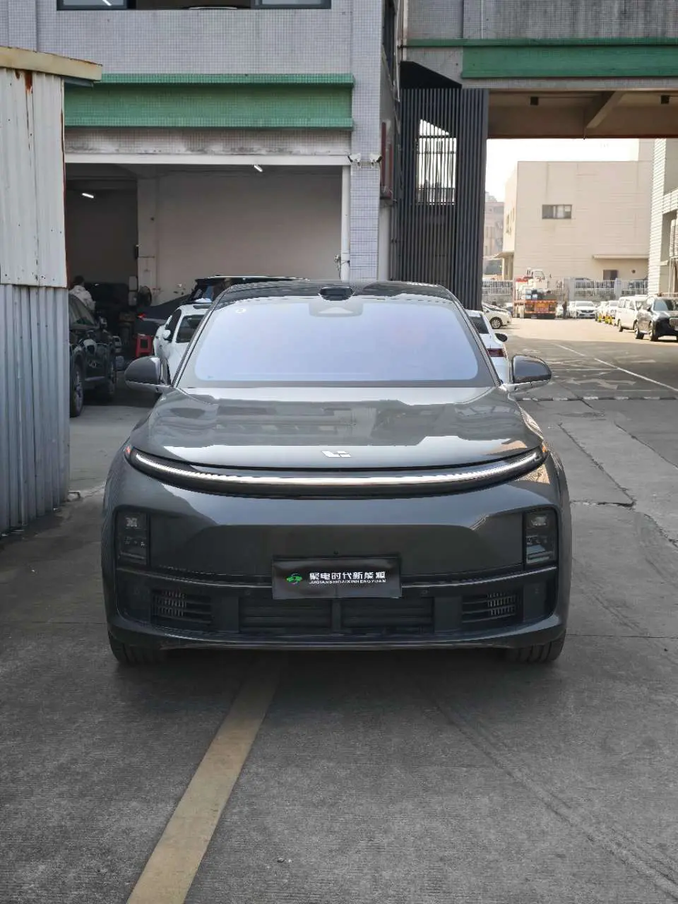 Li L7 (Ideal L7)  из Китая