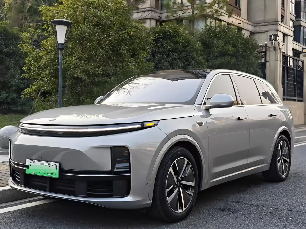 Li L7 (Ideal L7)  из Китая