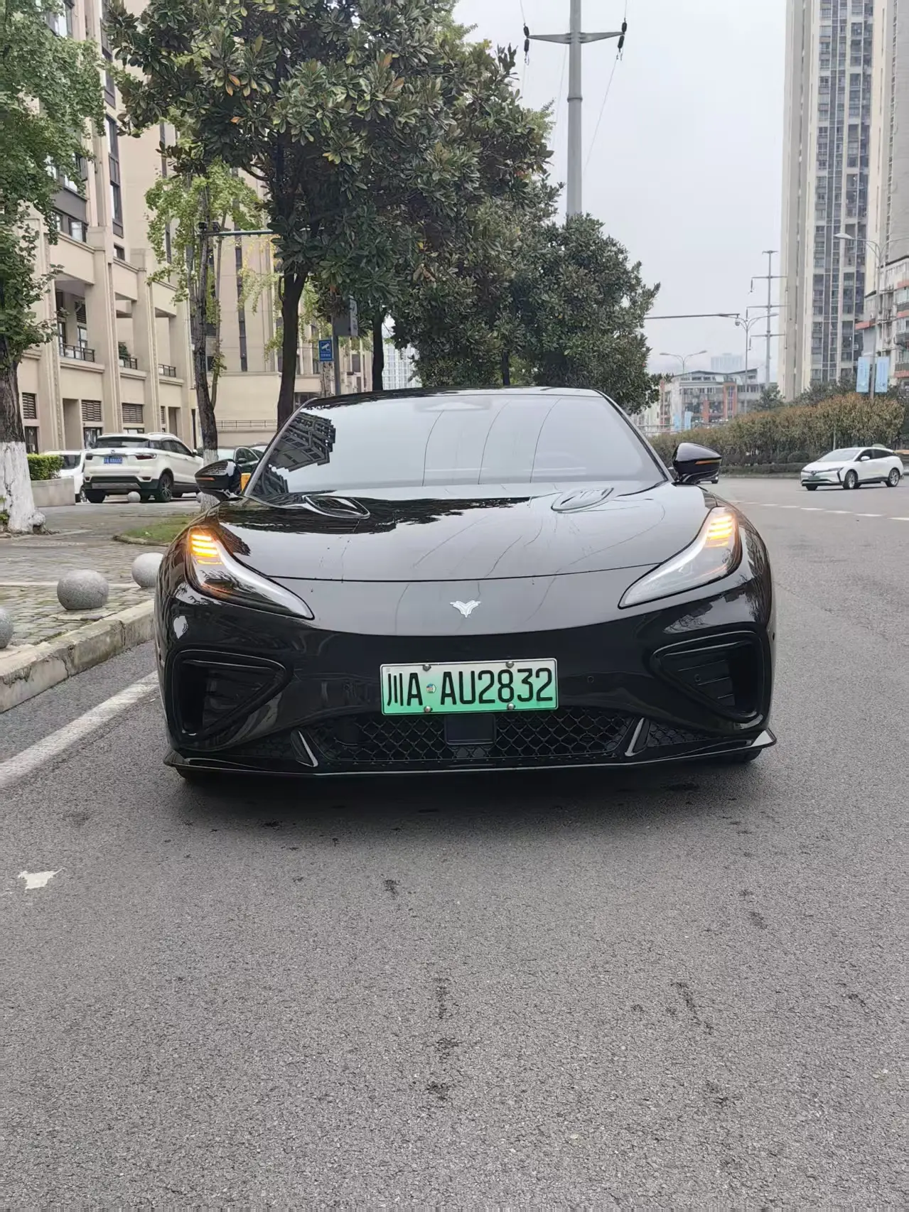 NETA Nezha GT  из Китая