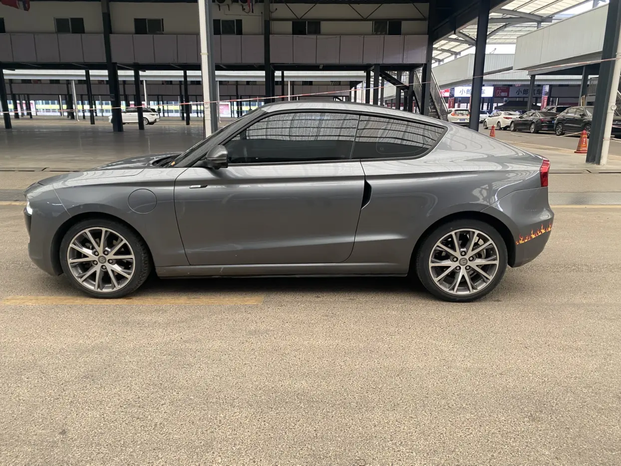 Leapmotor Leap running S01  из Китая