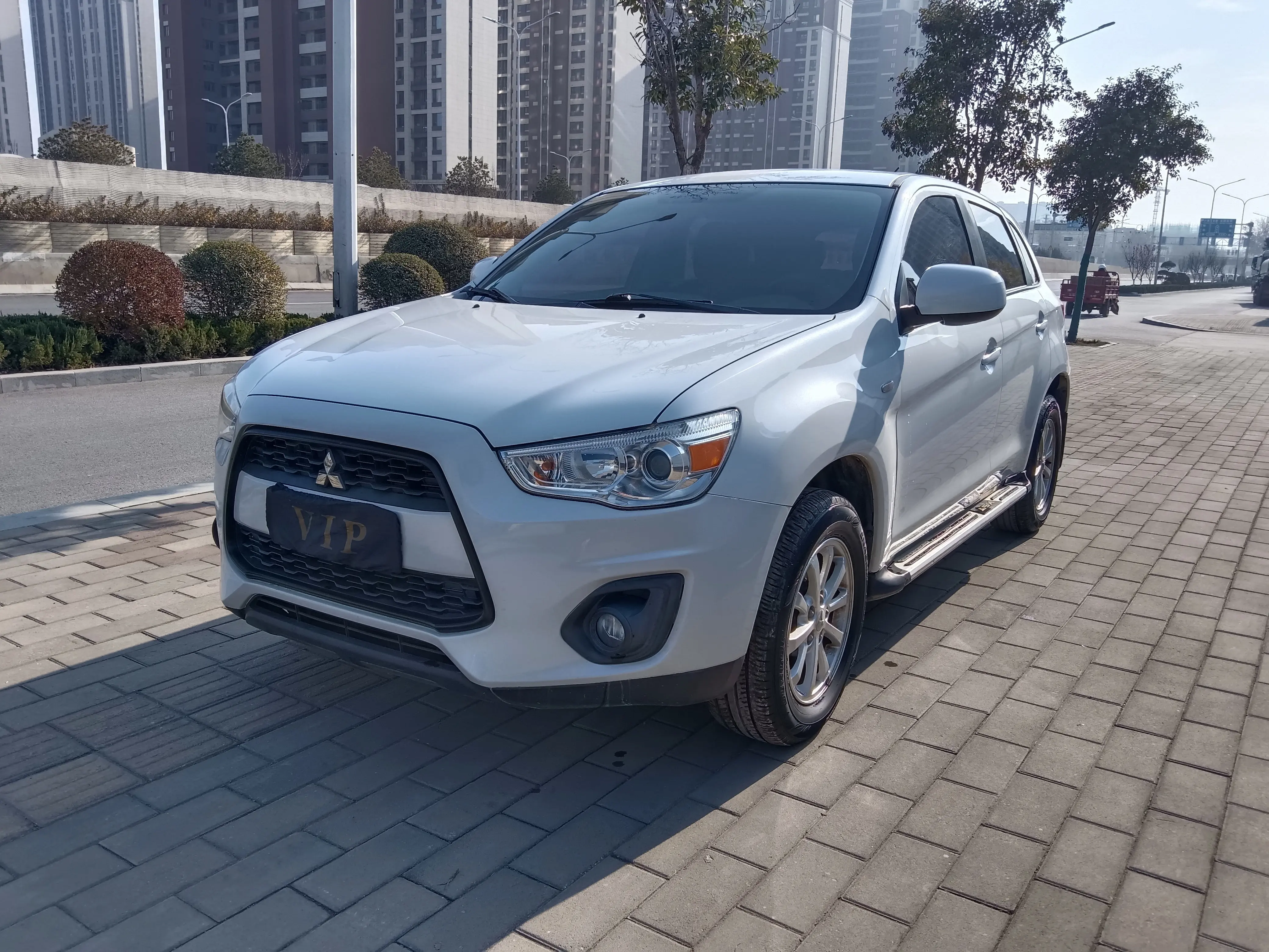 Mitsubishi Jinxuan ASX  из Китая