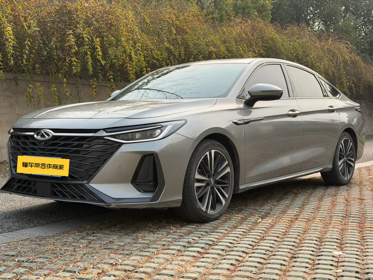 Chery Arrizo 8  из Китая