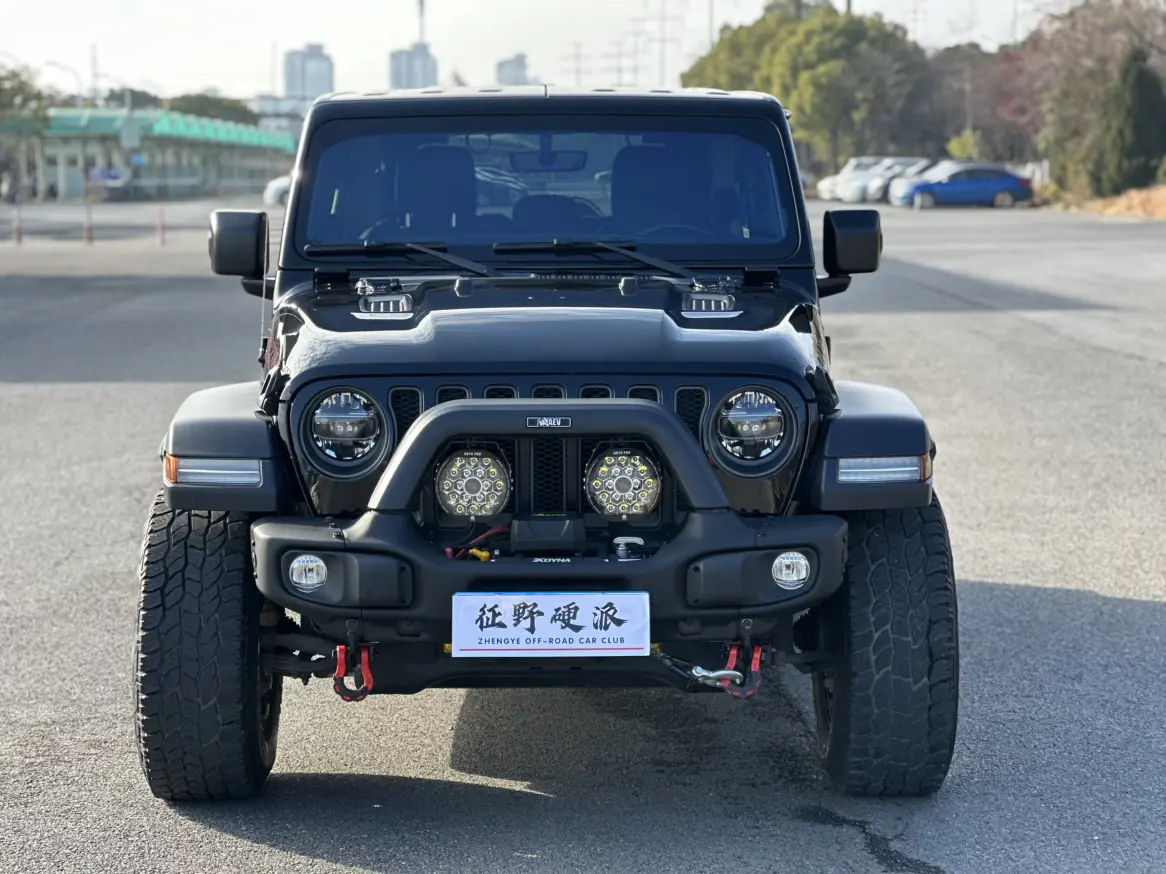 Jeep Wrangler  из Китая