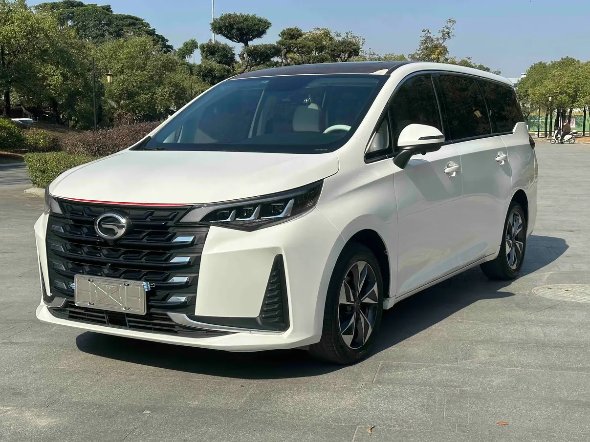 GAC Trumpchi M6  из Китая