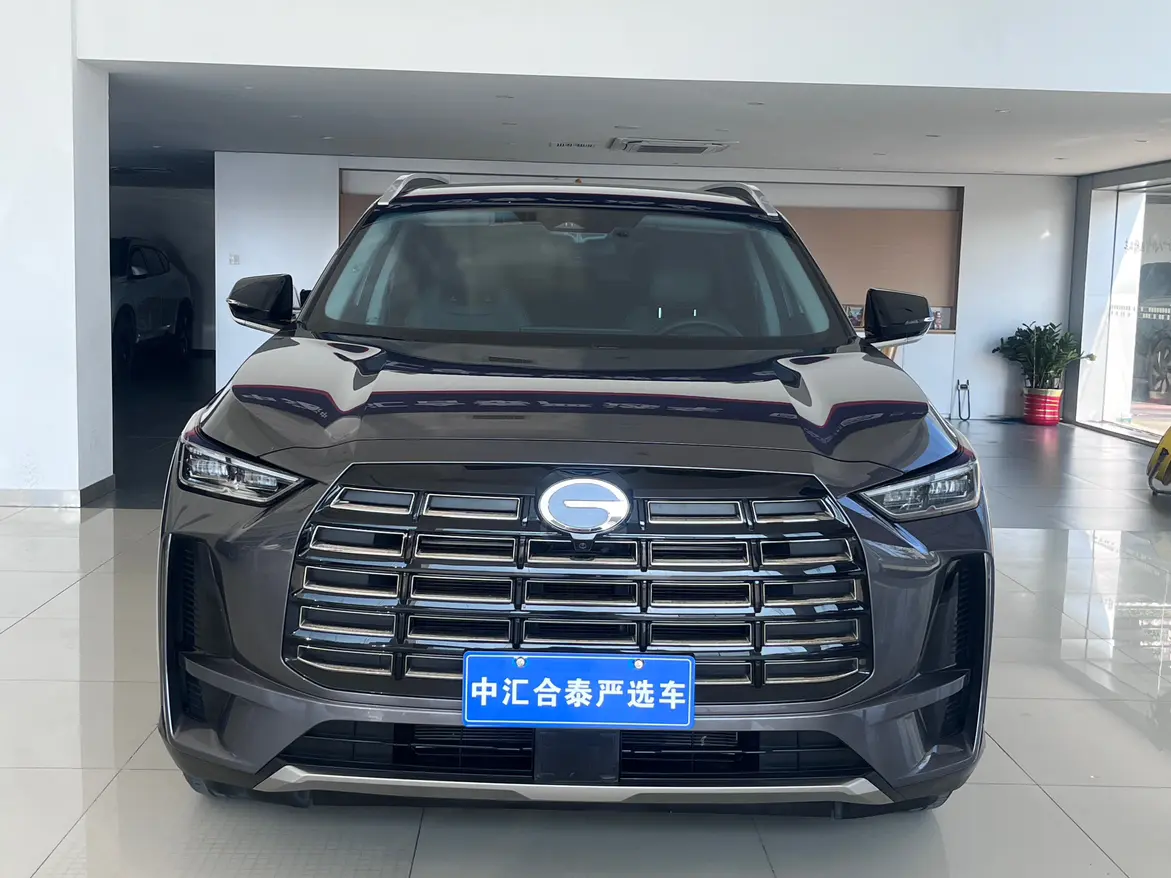 GAC Trumpchi GS4  из Китая