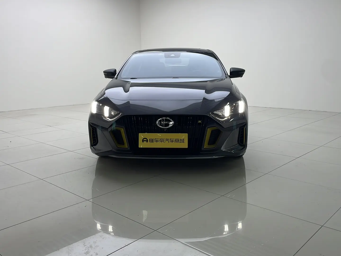 GAC Shadow Leopard  из Китая