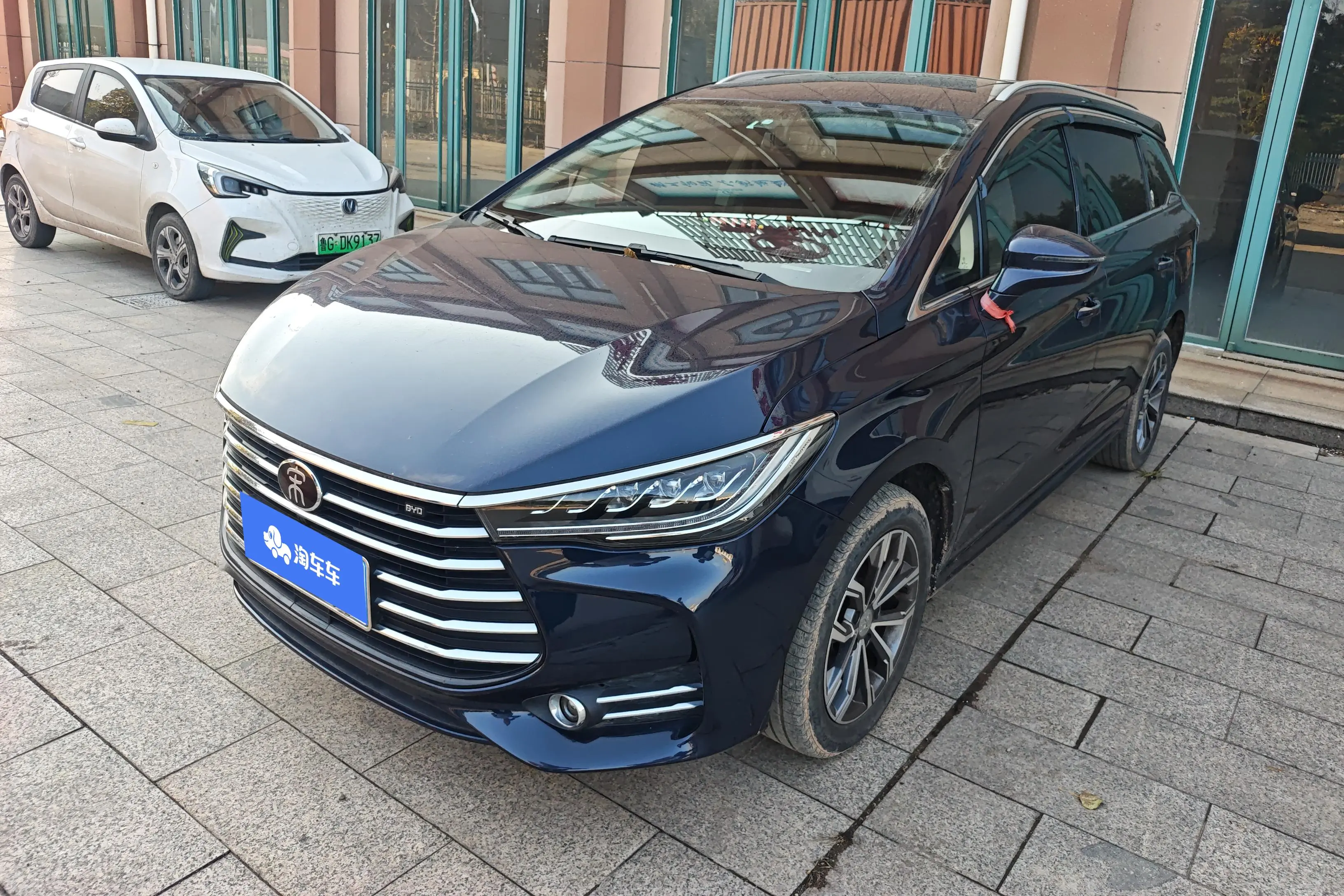 BYD Song MAX  из Китая