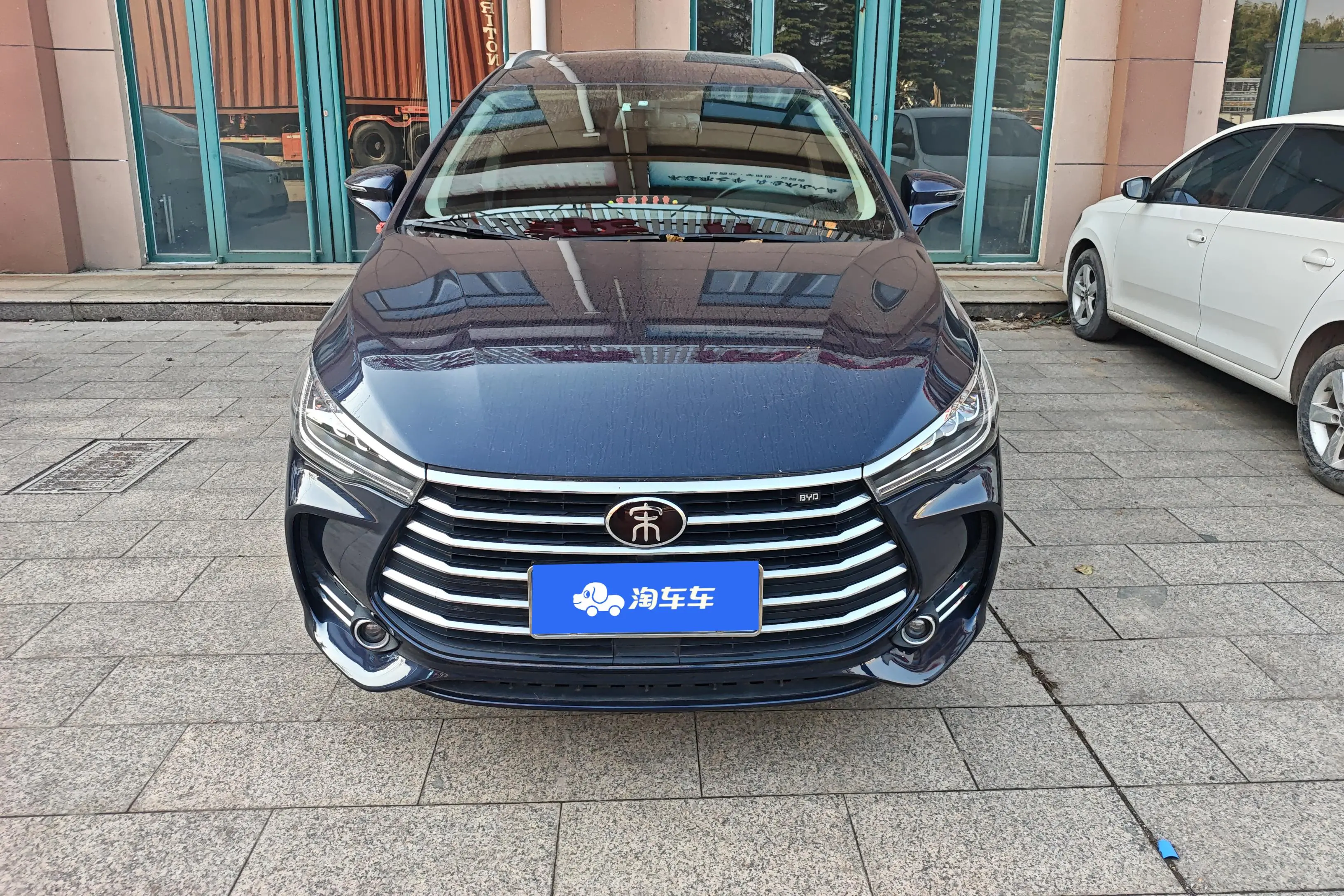 BYD Song MAX  из Китая