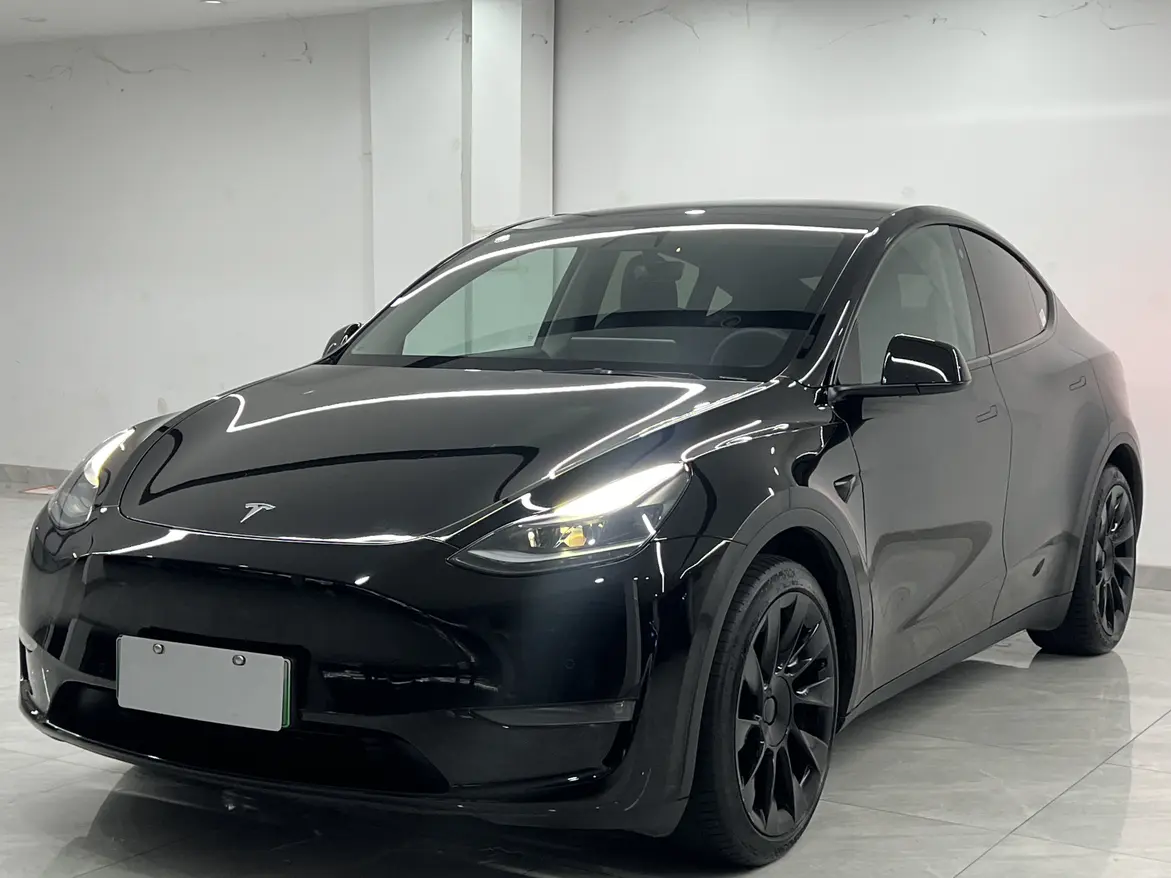 Tesla Model Y  из Китая