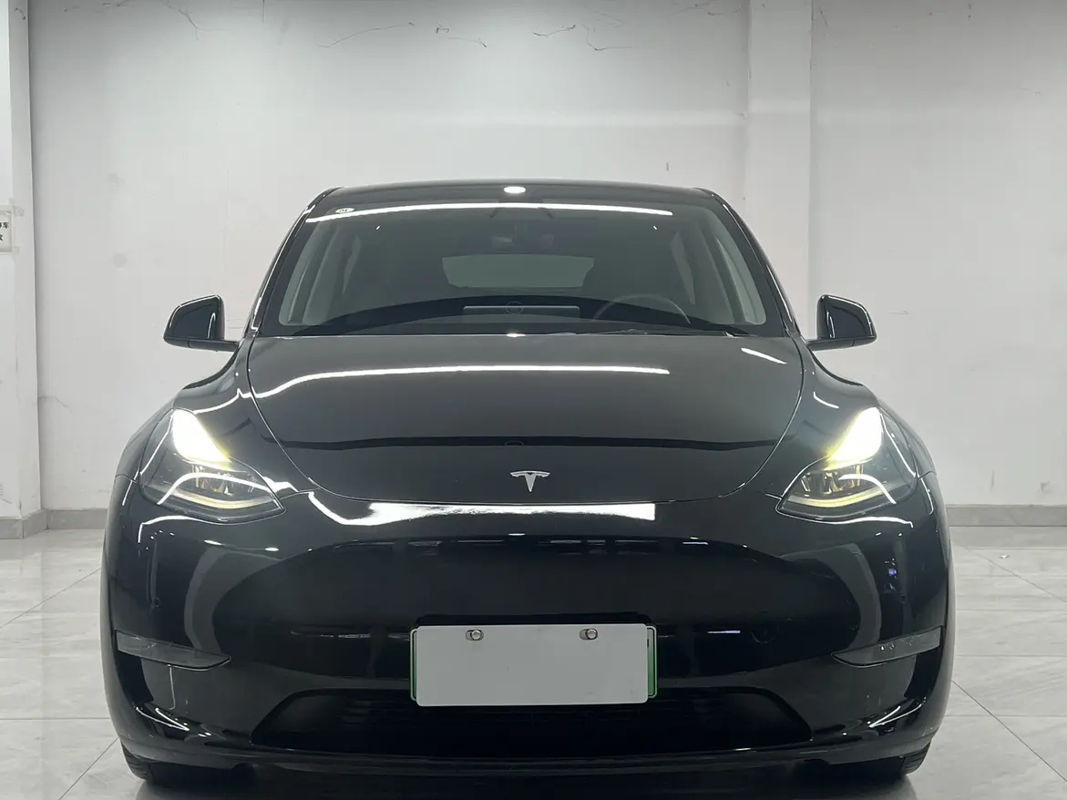 Tesla Model Y  из Китая