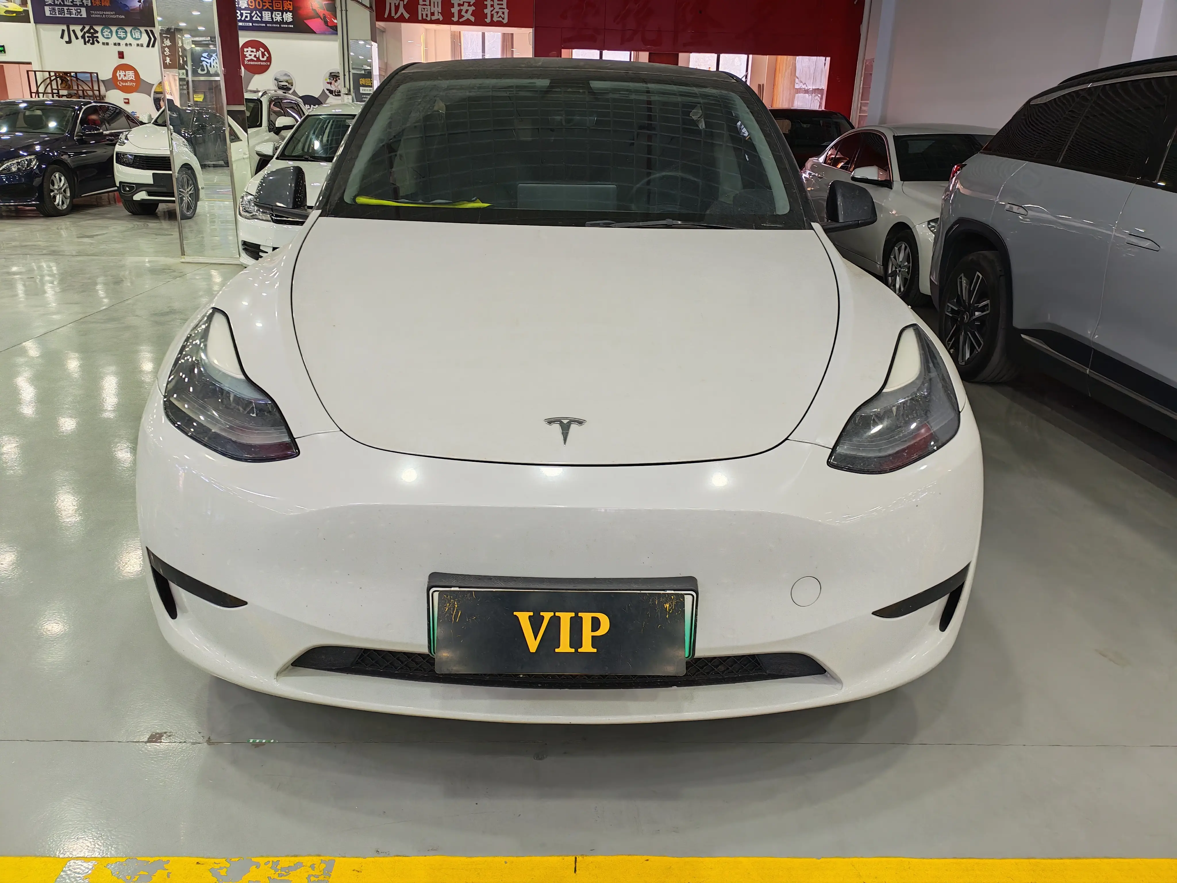 Tesla Model Y  из Китая