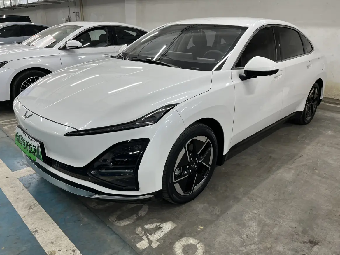 Wuling Starlight EV  из Китая