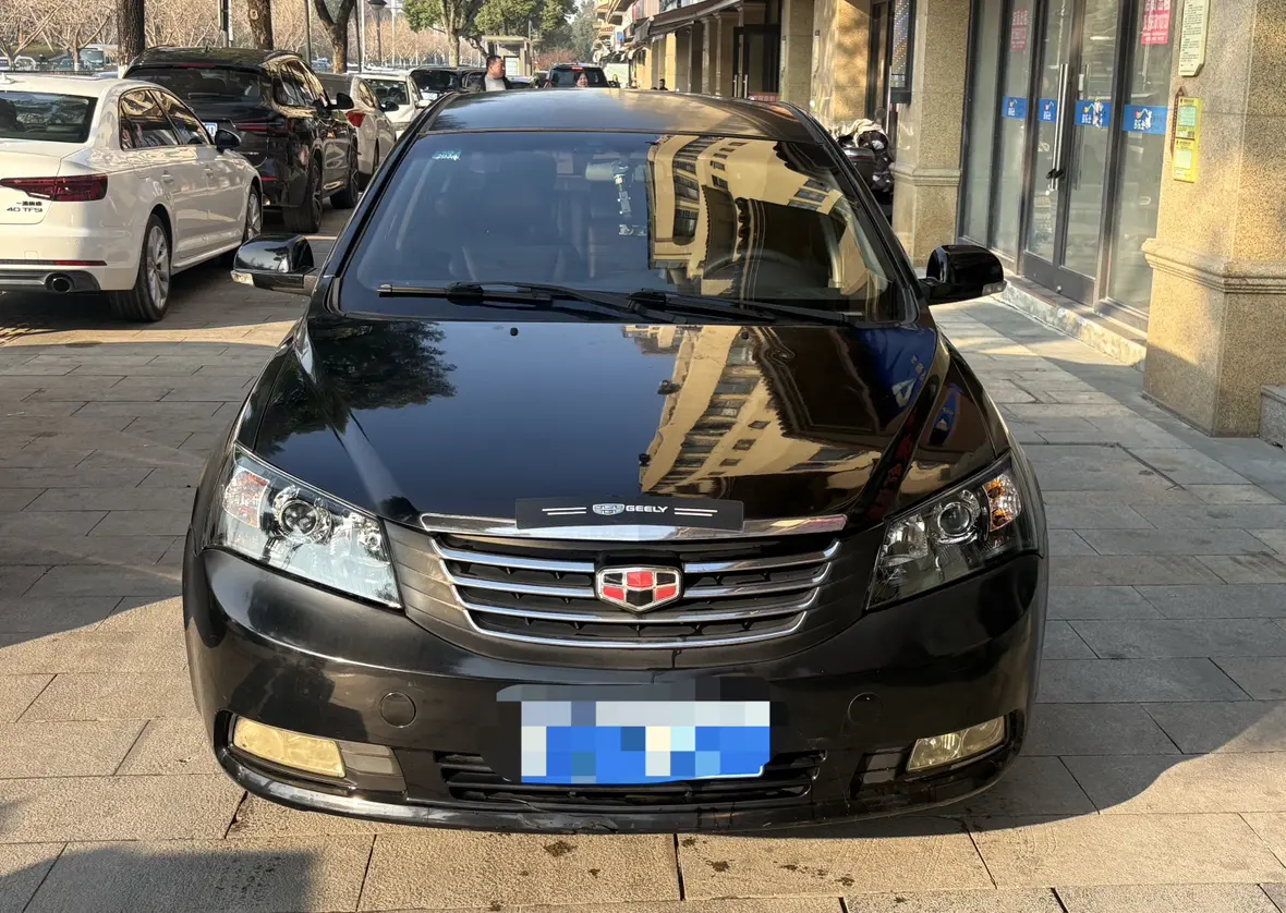 Geely Classic Emgrand  из Китая