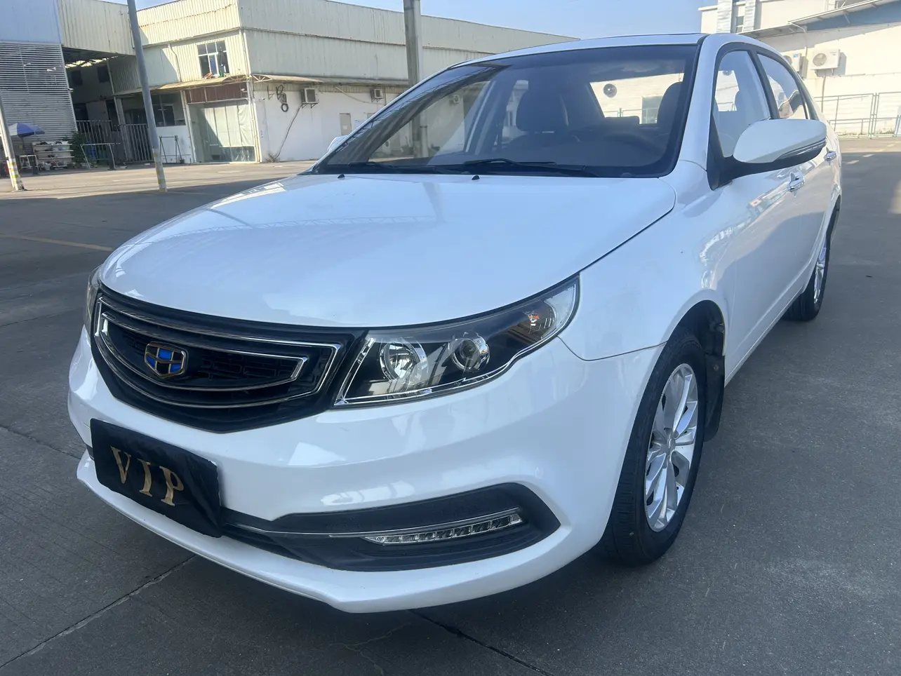 Geely Vision  из Китая