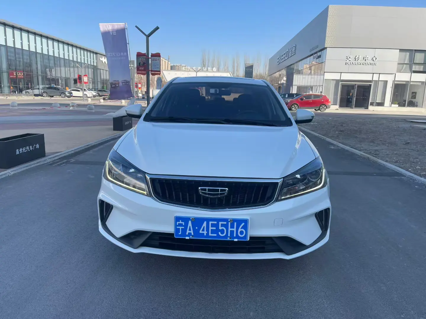 Geely Emgrand  из Китая