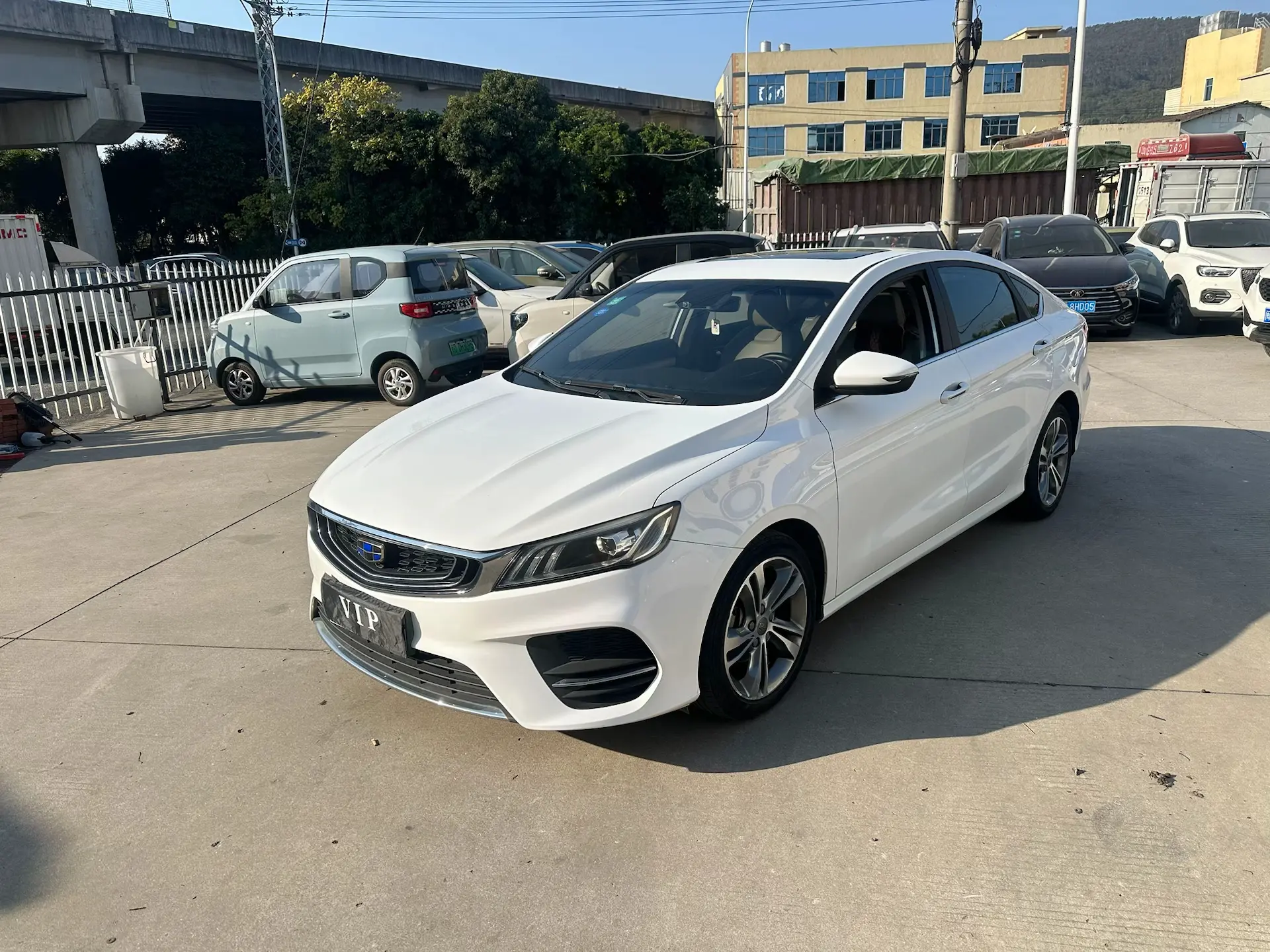 Geely Binrui  из Китая