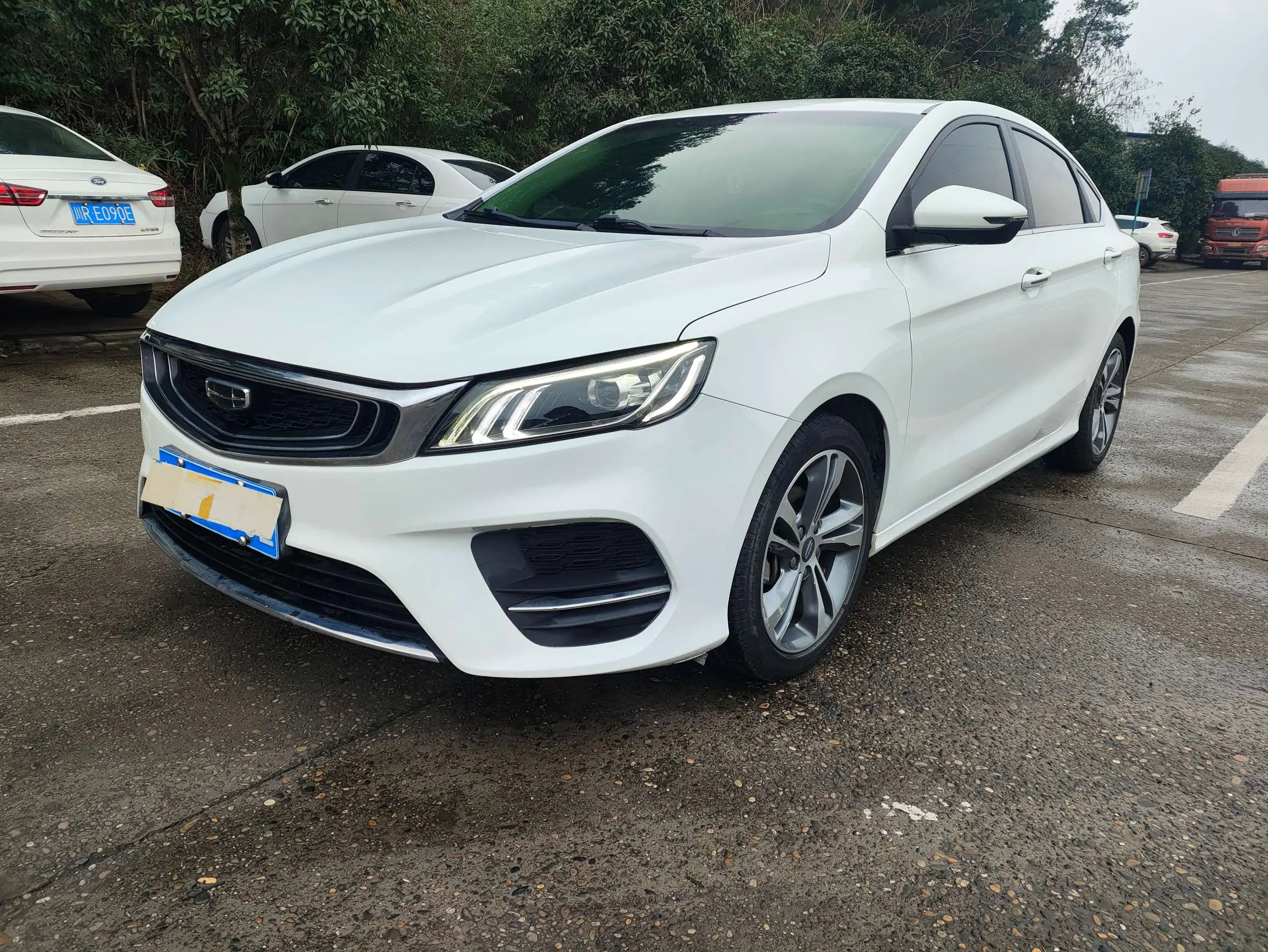 Geely Binrui  из Китая