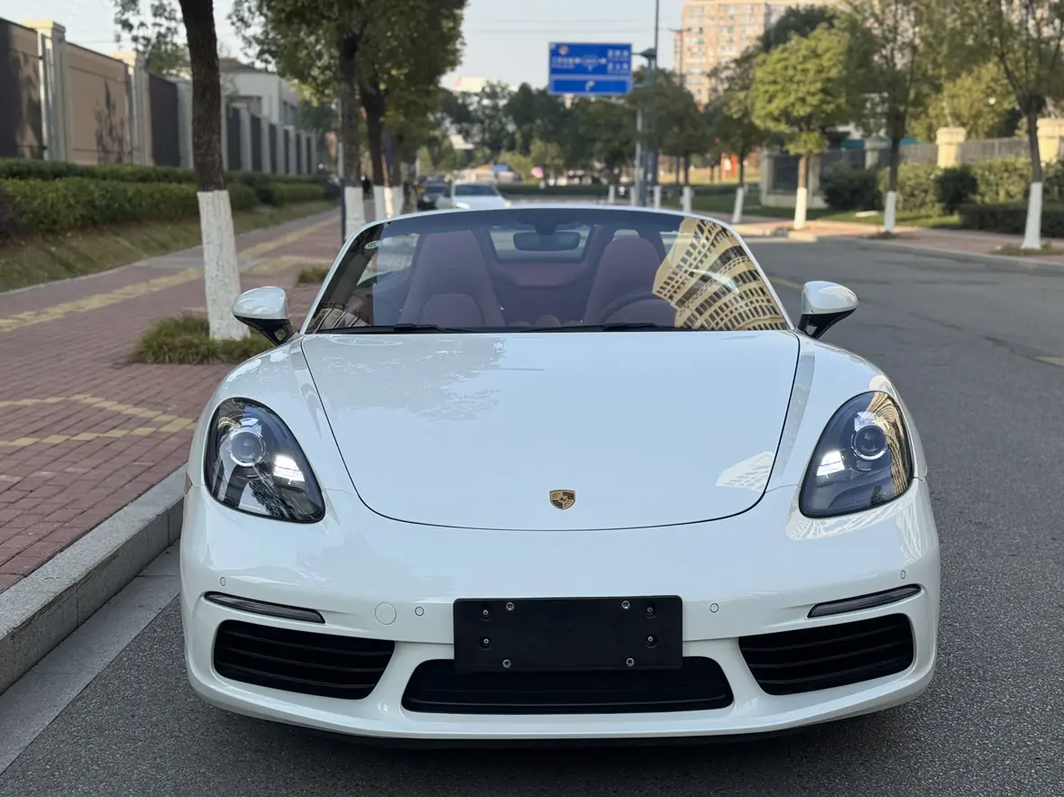 Porsche 718  из Китая