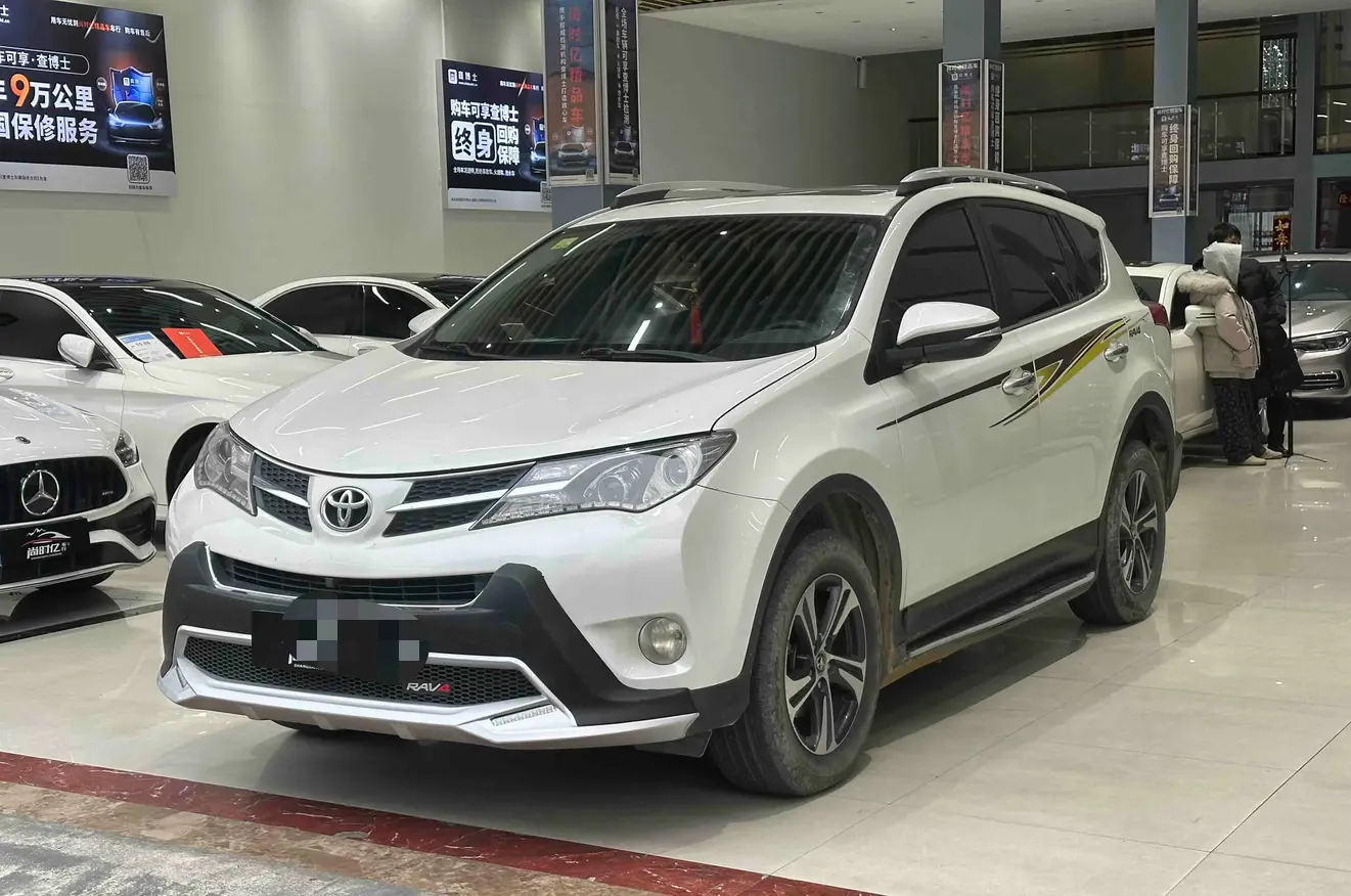 Toyota RAV4  из Китая