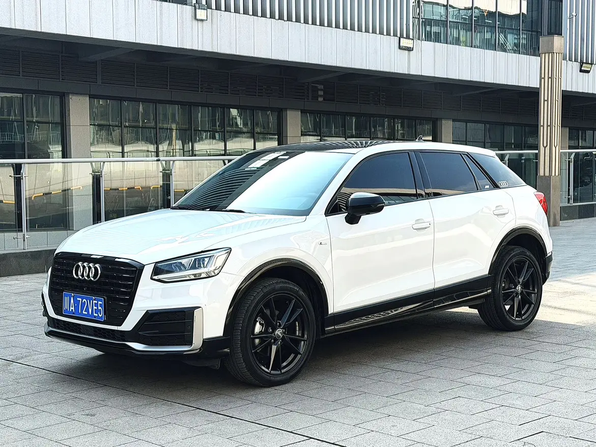 Audi Q2L  из Китая
