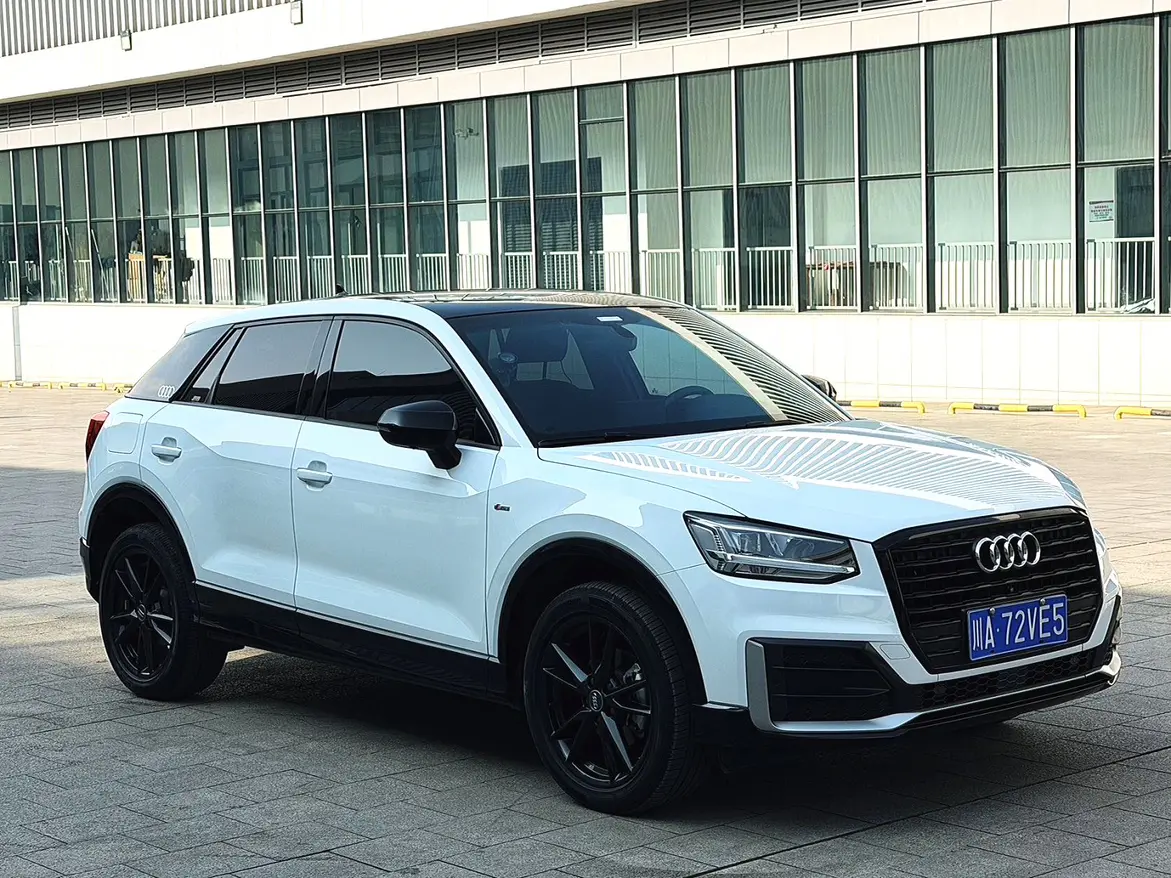 Audi Q2L  из Китая
