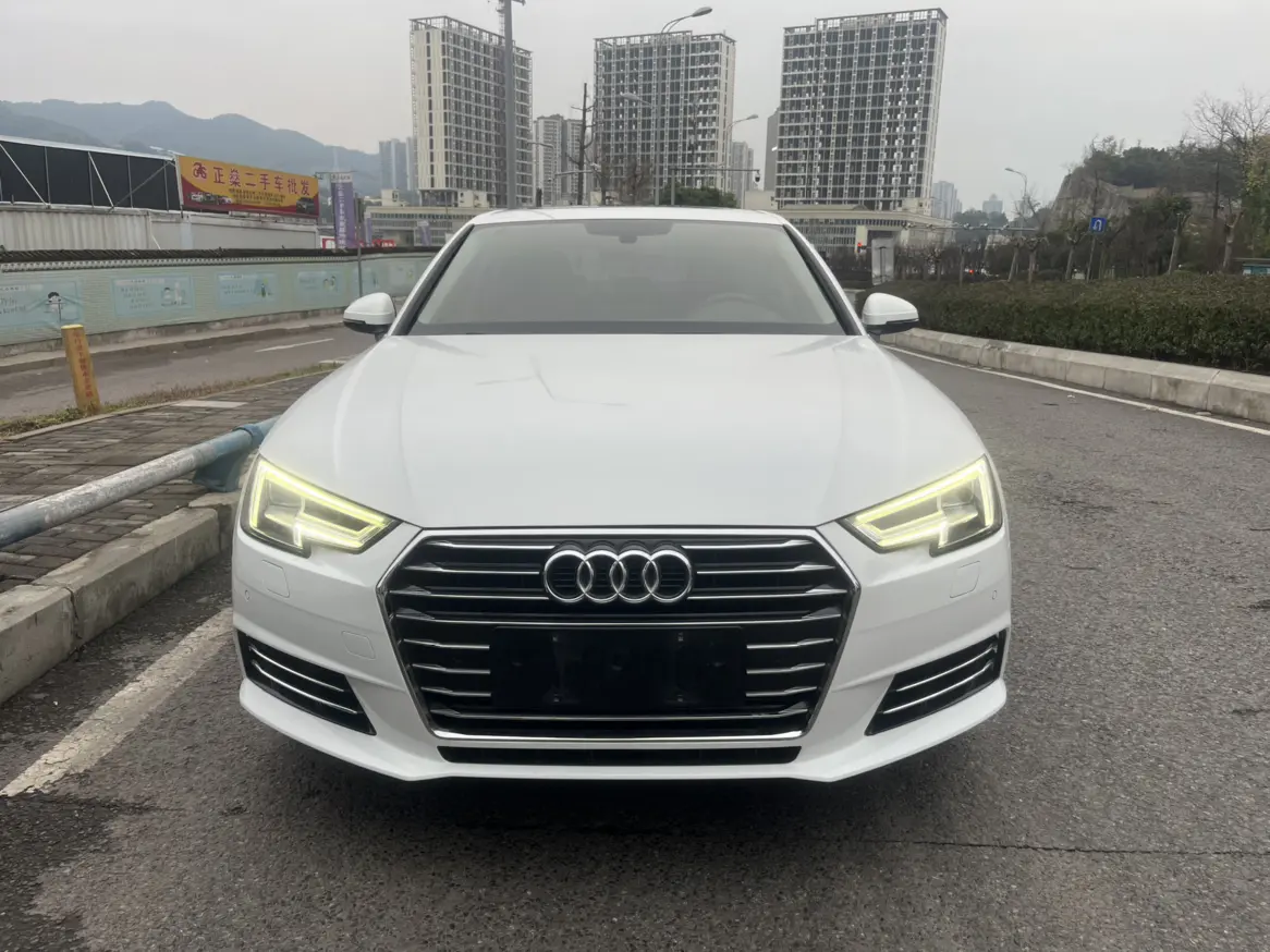 Audi A4L  из Китая