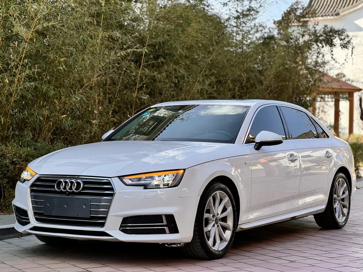 Audi A4L  из Китая
