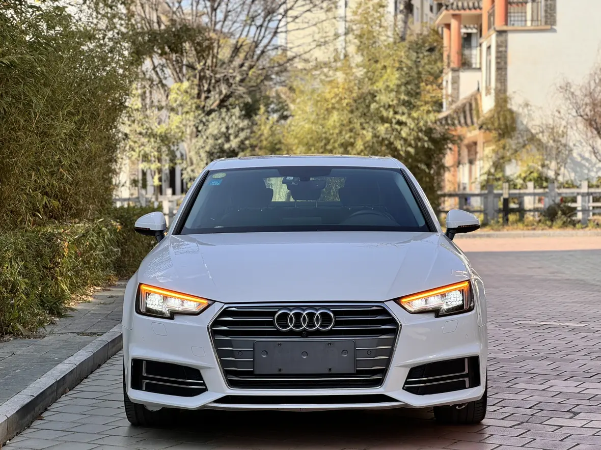 Audi A4L  из Китая