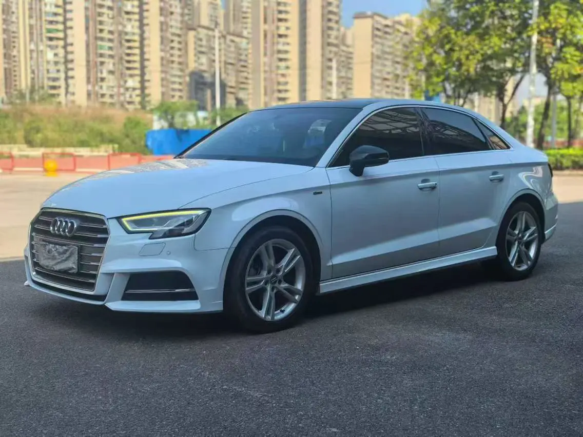 Audi A3  из Китая