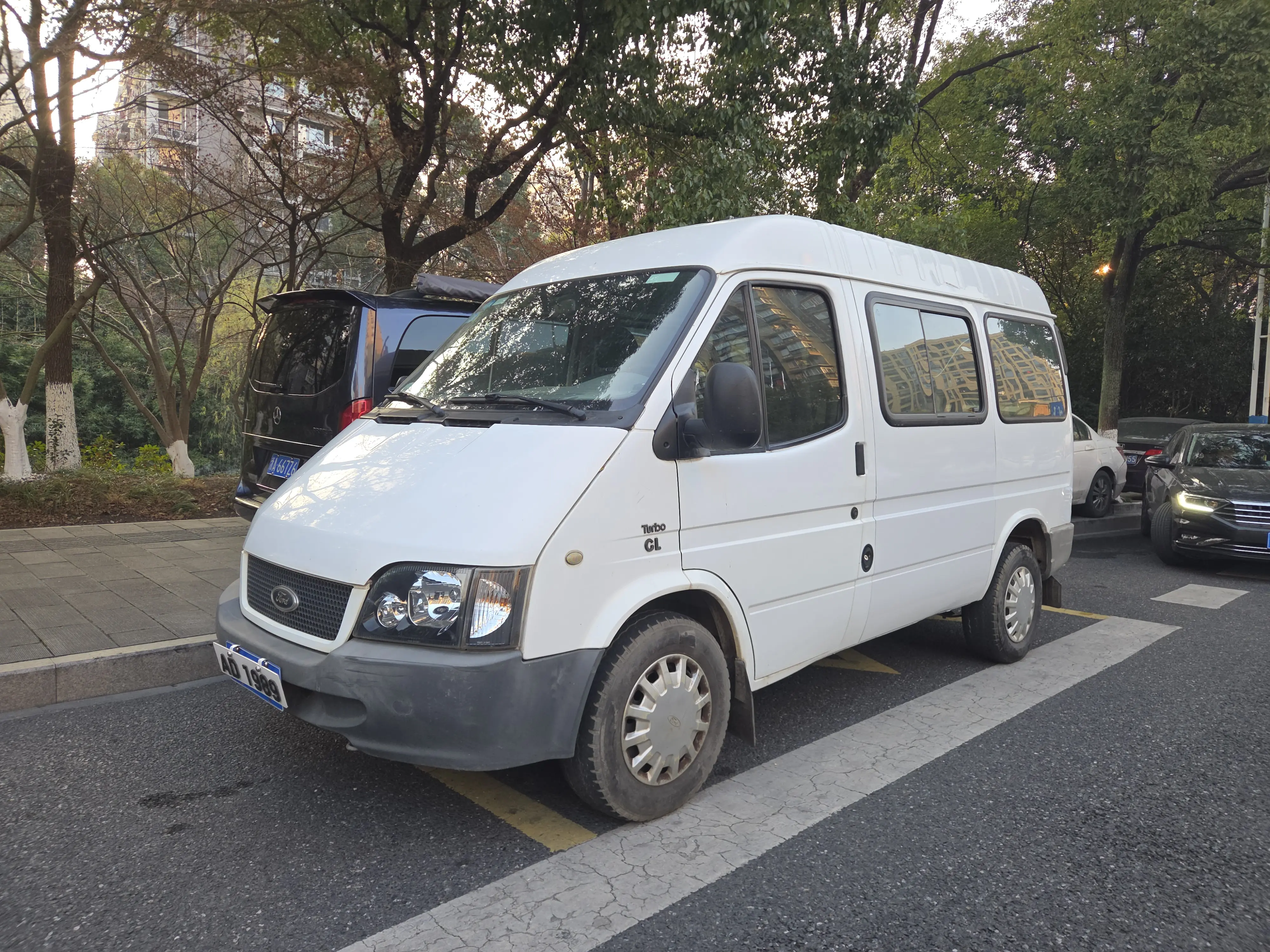 Ford Classic Transit  из Китая