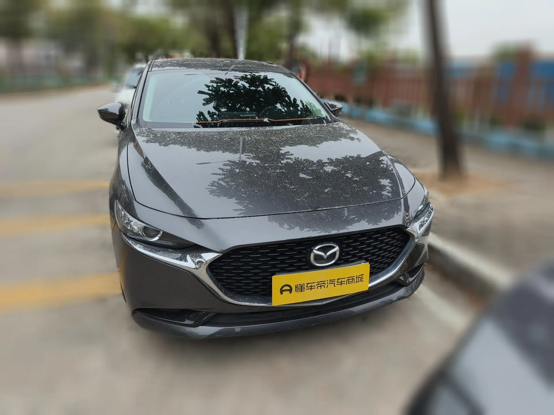 Mazda Axela (Mazda3)  из Китая