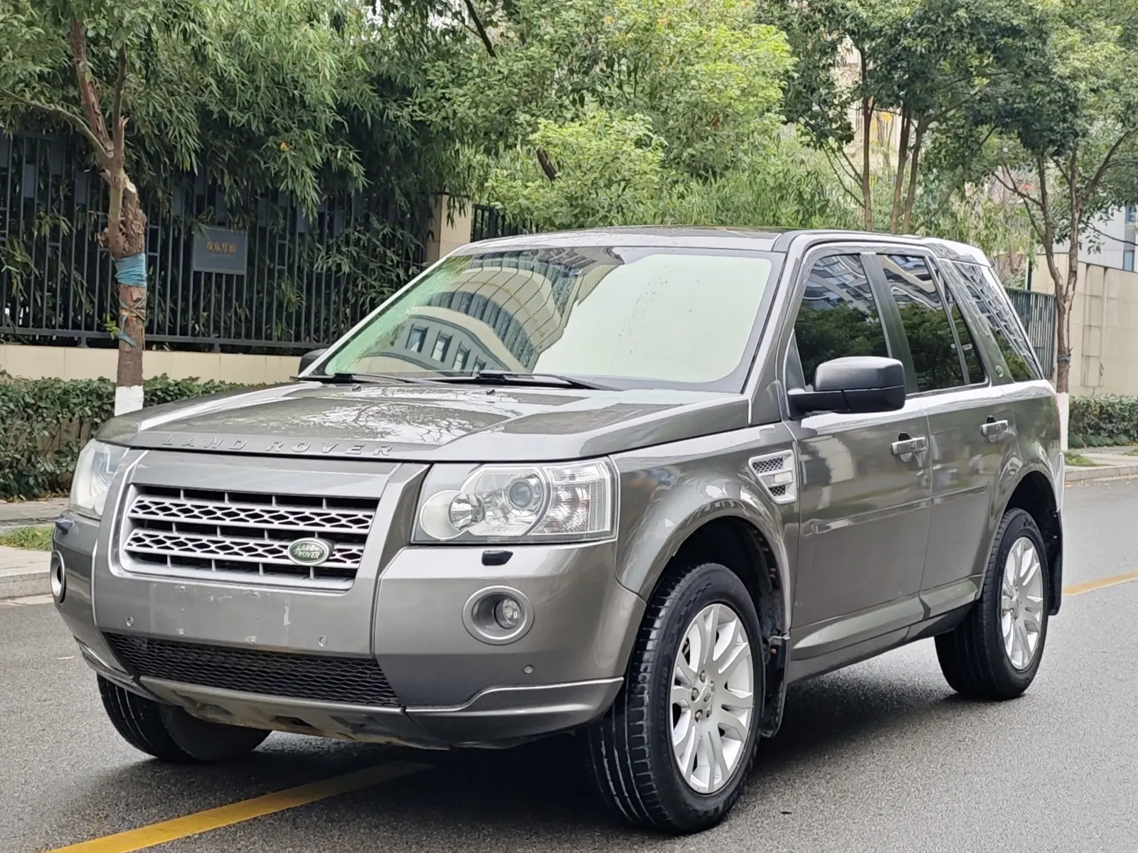 Land Rover Freelander 2  из Китая