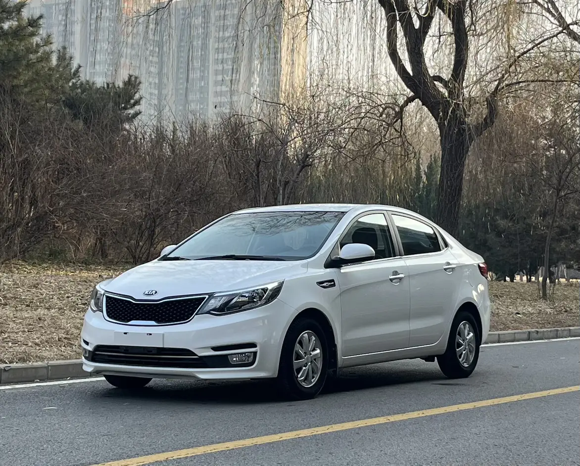 Kia K2  из Китая