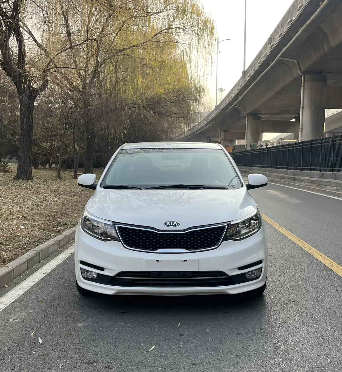 Kia K2  из Китая