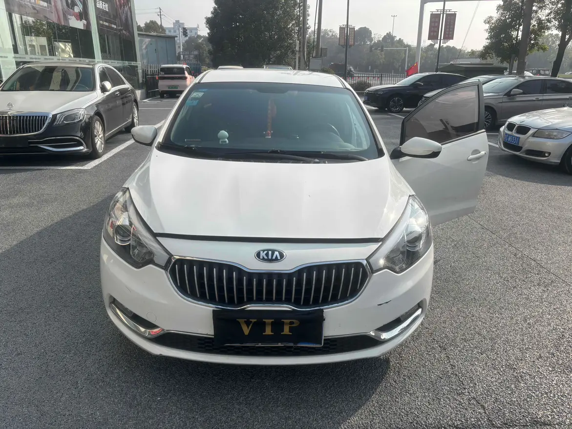 Kia K3  из Китая