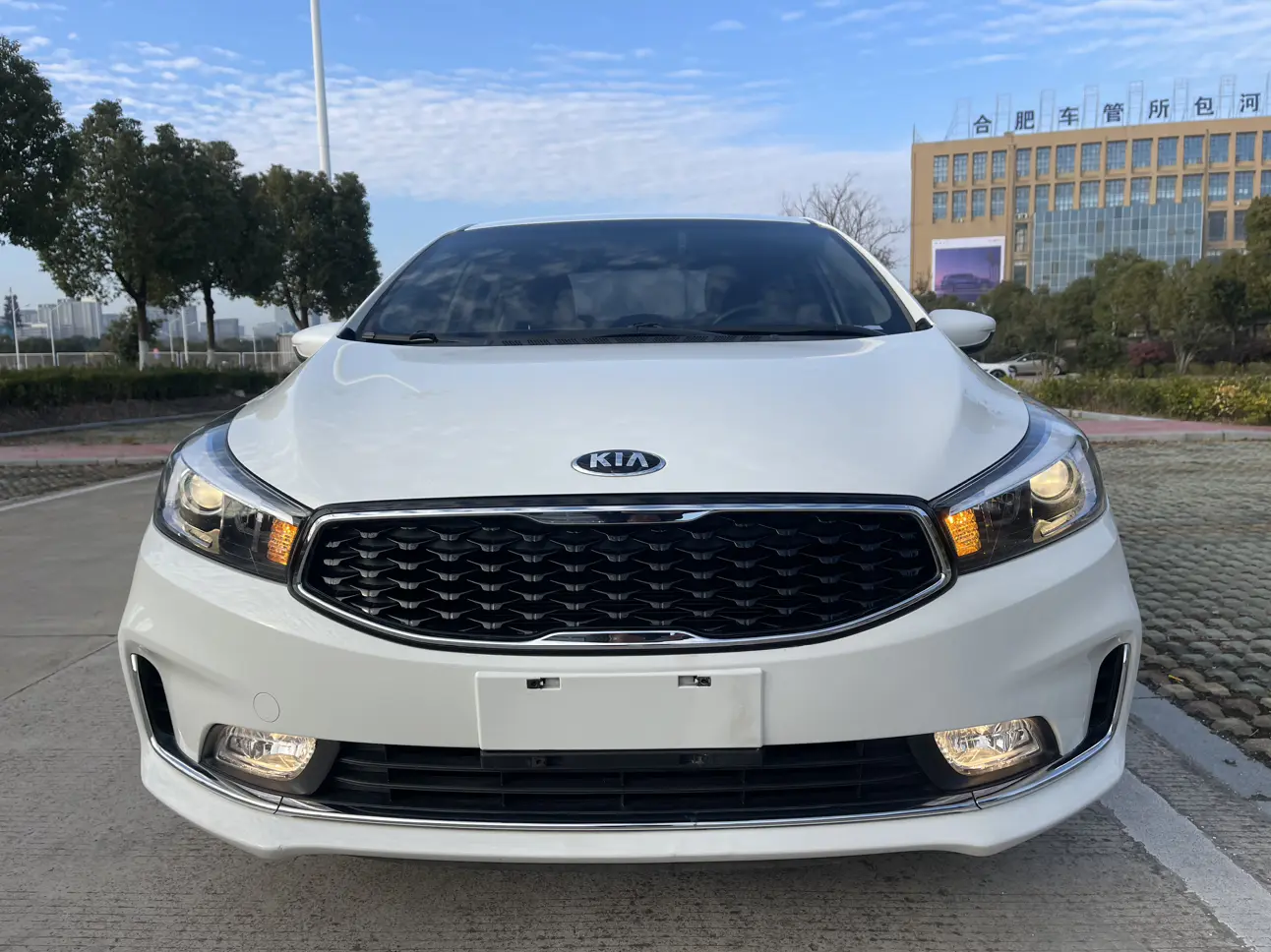 Kia K3  из Китая