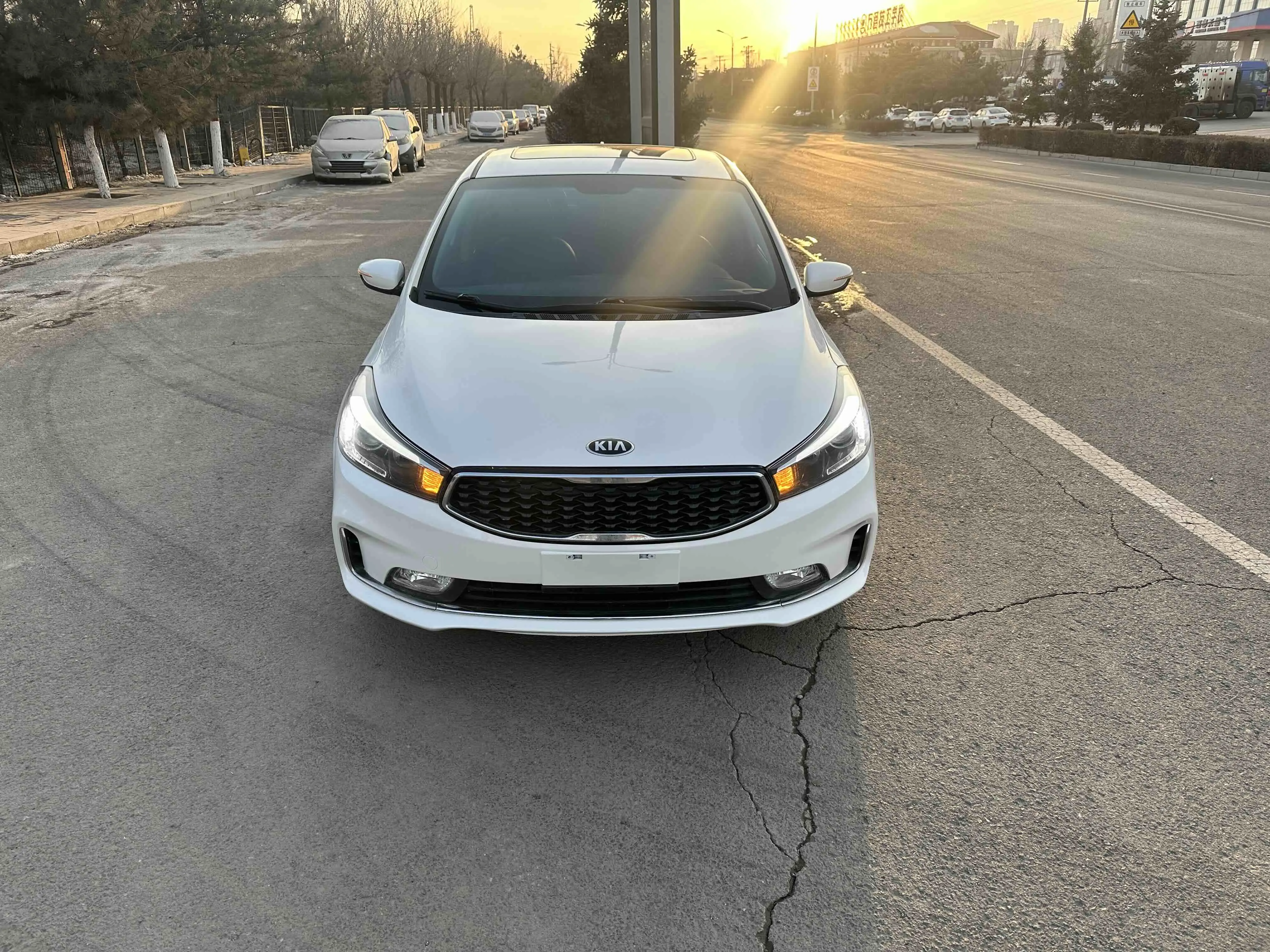 Kia K3  из Китая