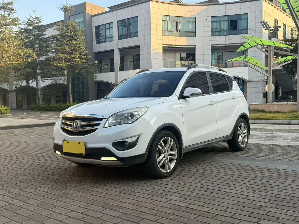 Changan CS35  из Китая