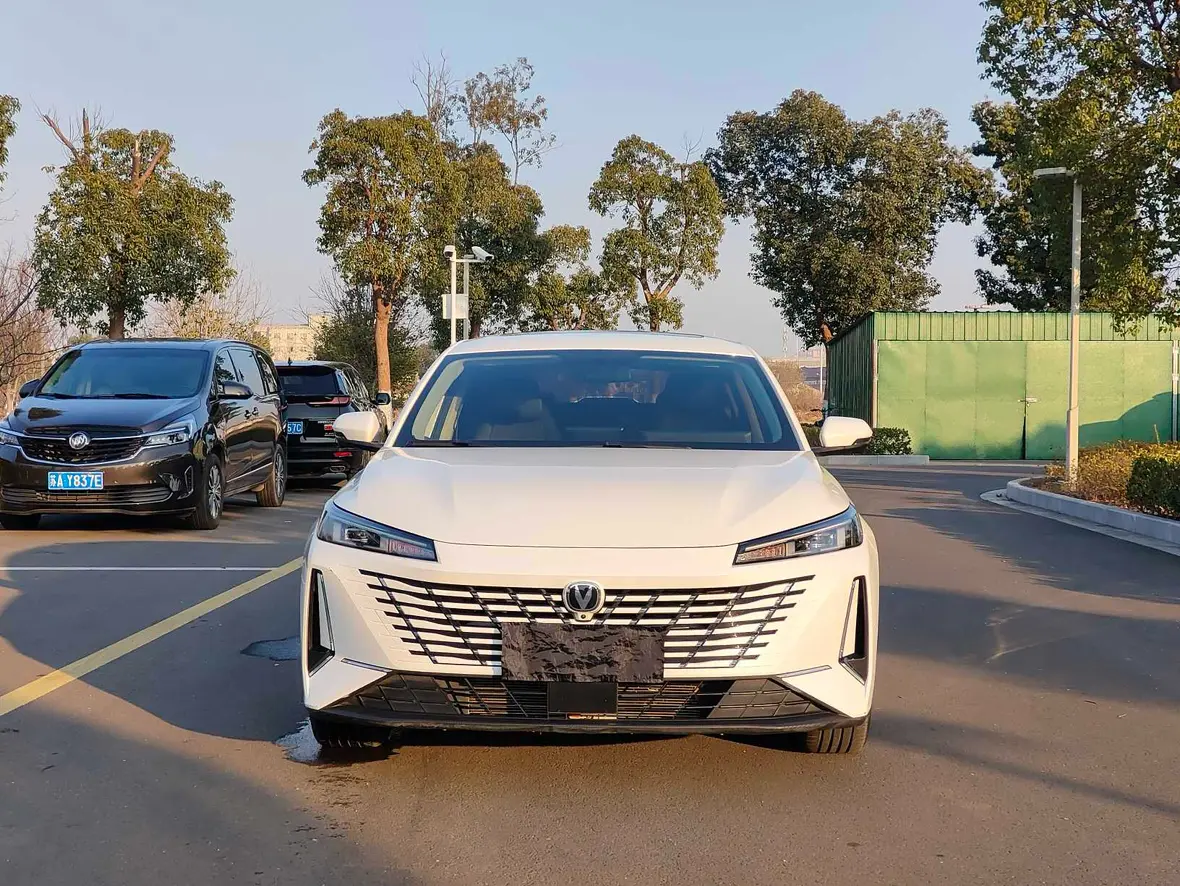 Changan Escape  из Китая