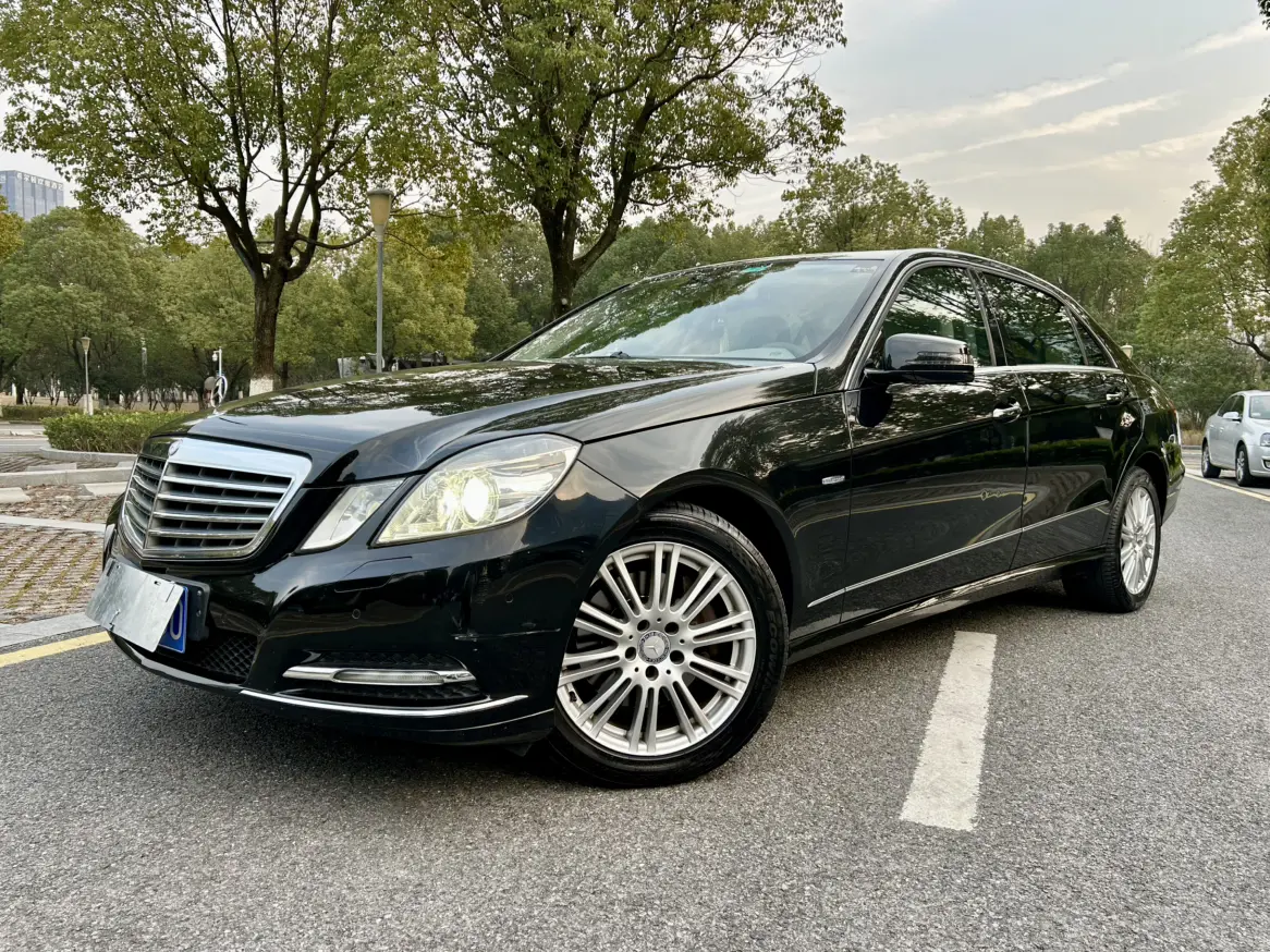 Mercedes-Benz E-Class  из Китая