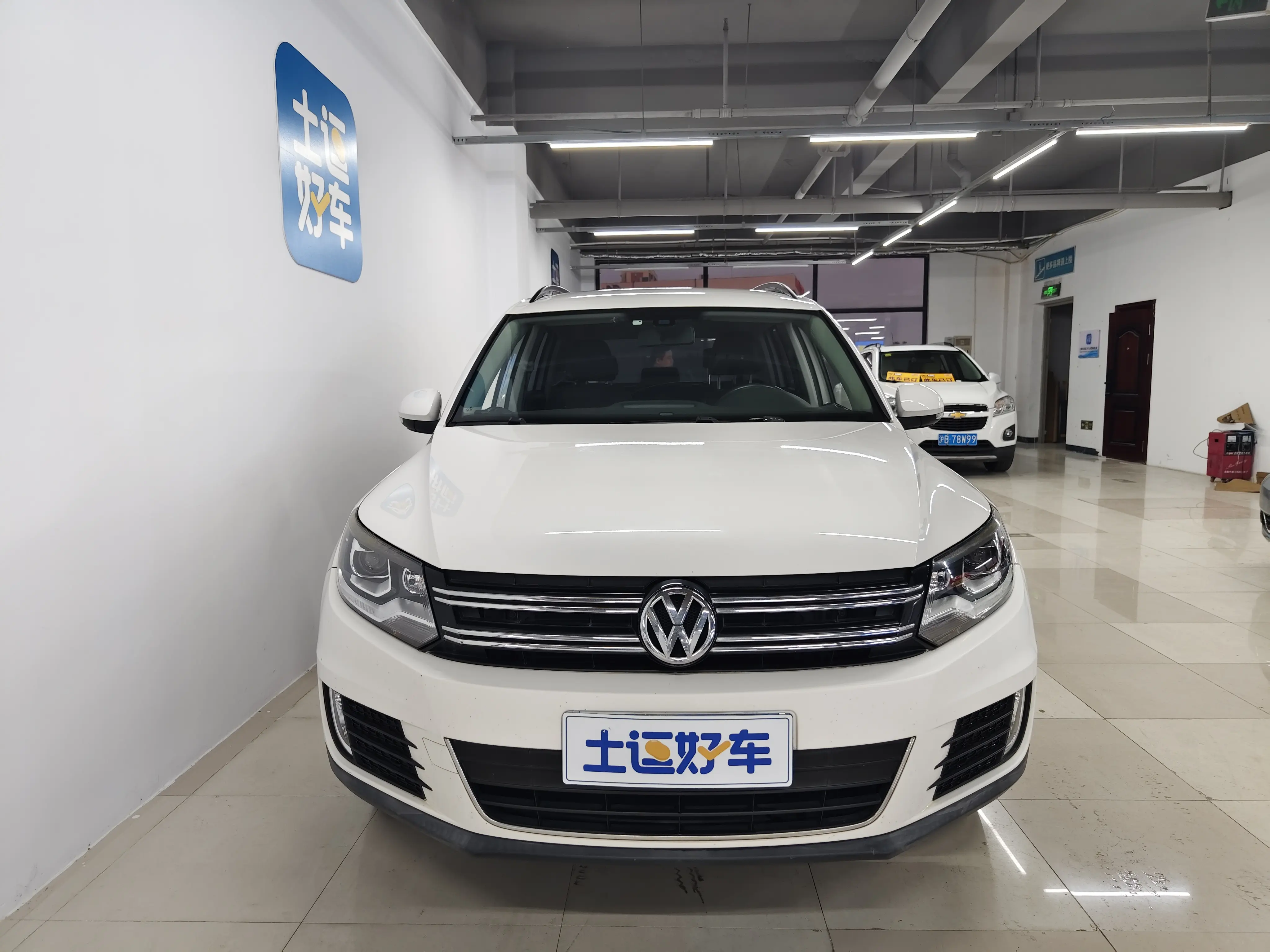 Volkswagen Tiguan  из Китая