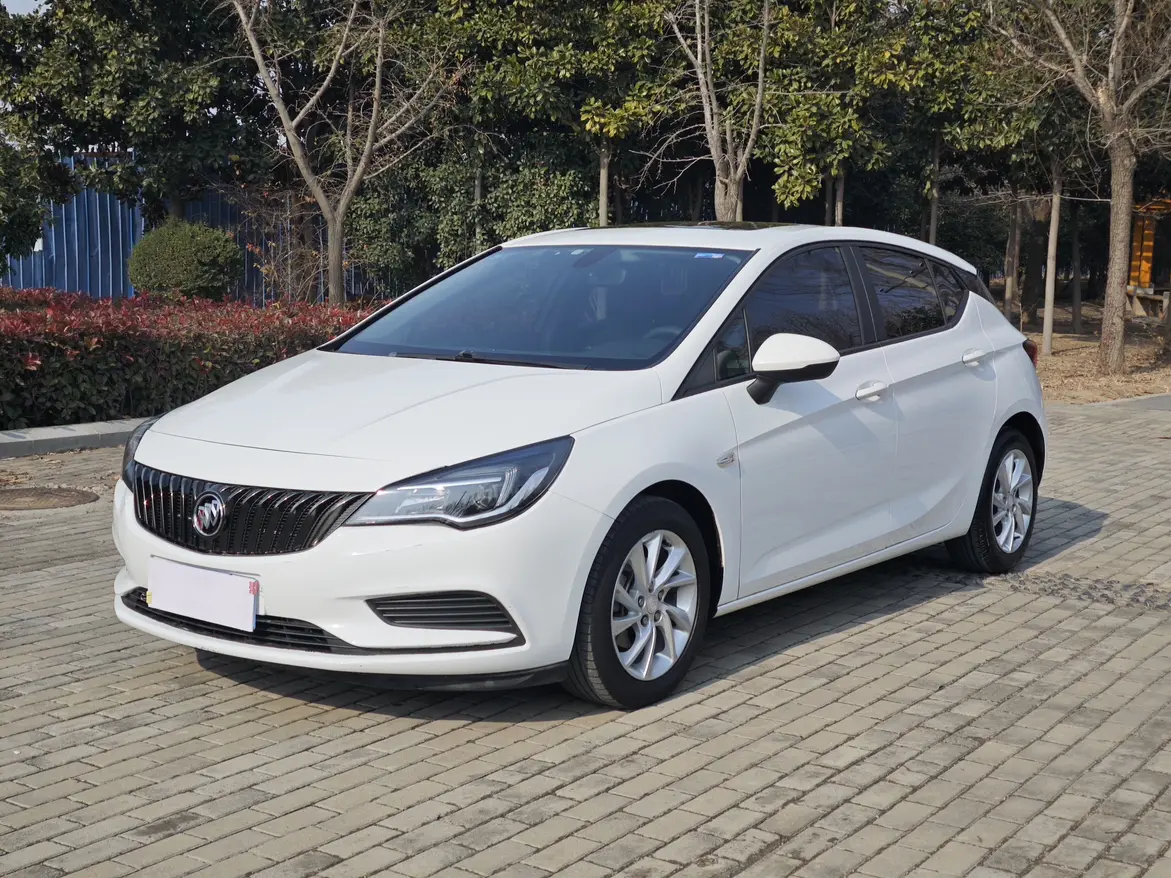 Buick Valeant  из Китая