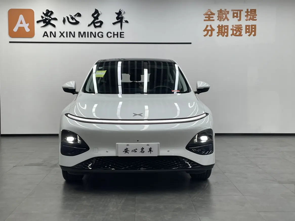 Xpeng G6  из Китая