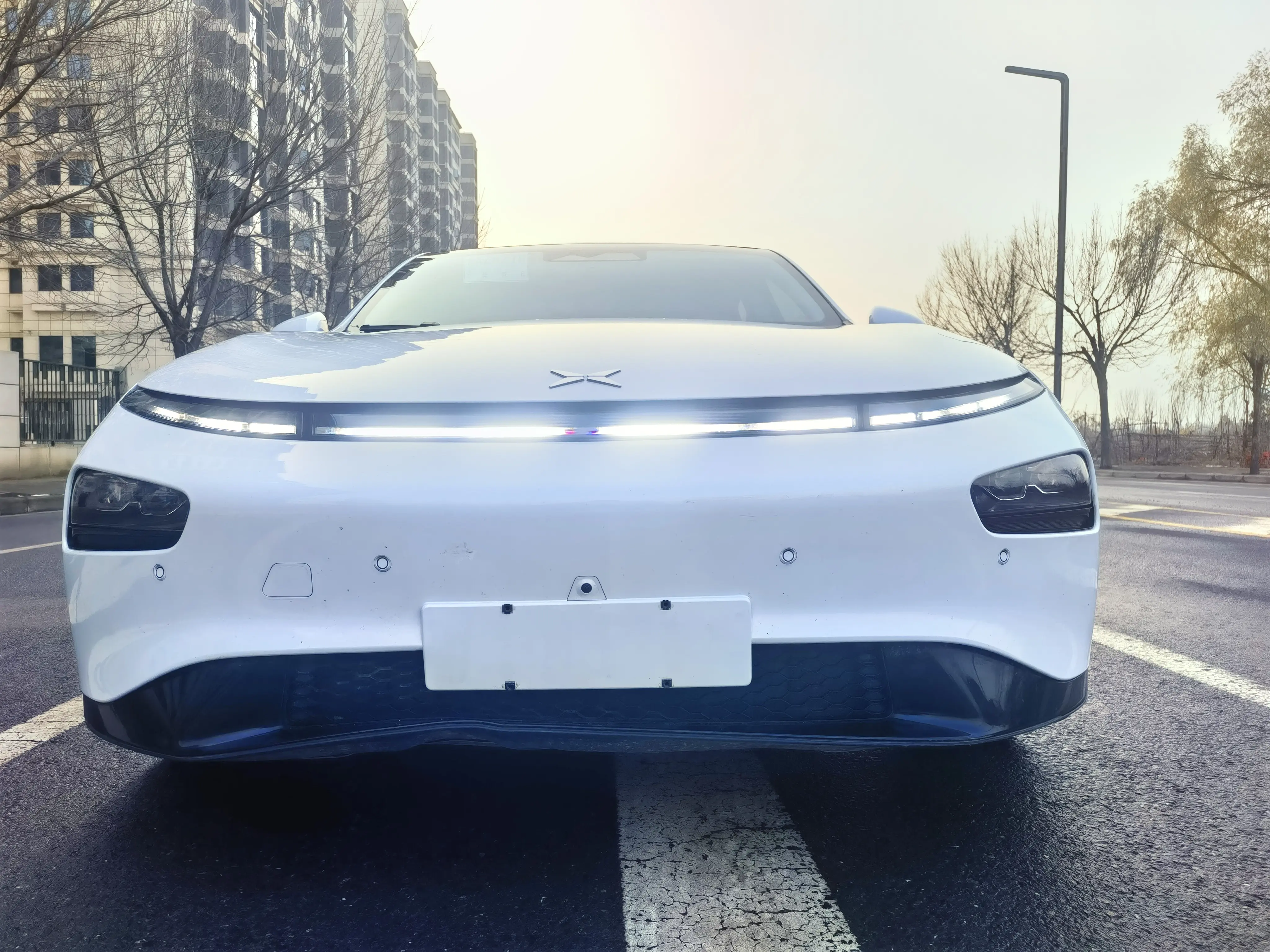 Xpeng P7  из Китая