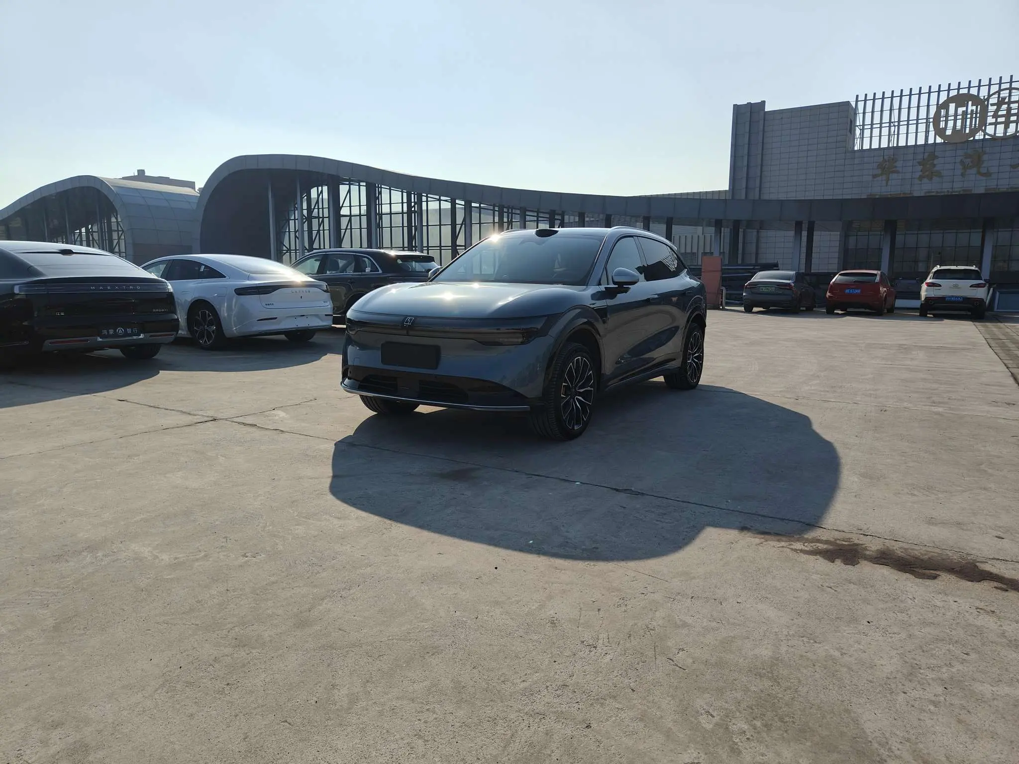 ZEEKR 7X  из Китая