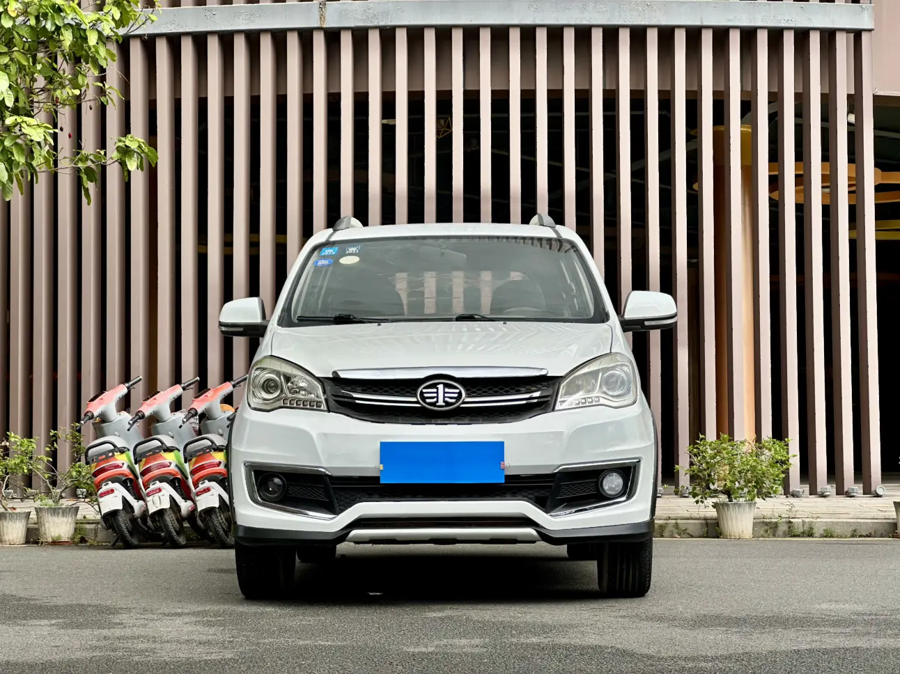 FAW Senya S80  из Китая